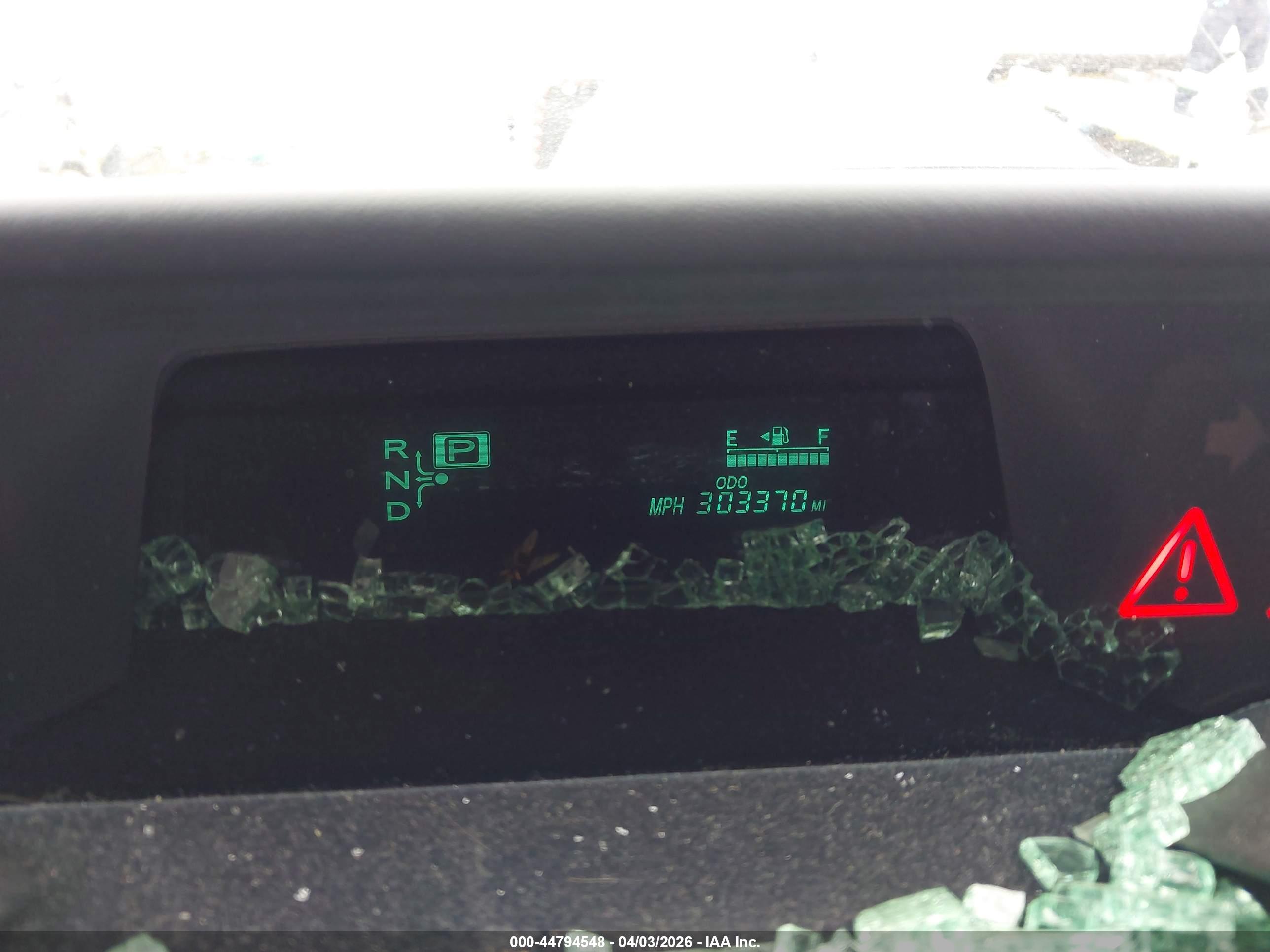 TOYOTA PRIUS image 7