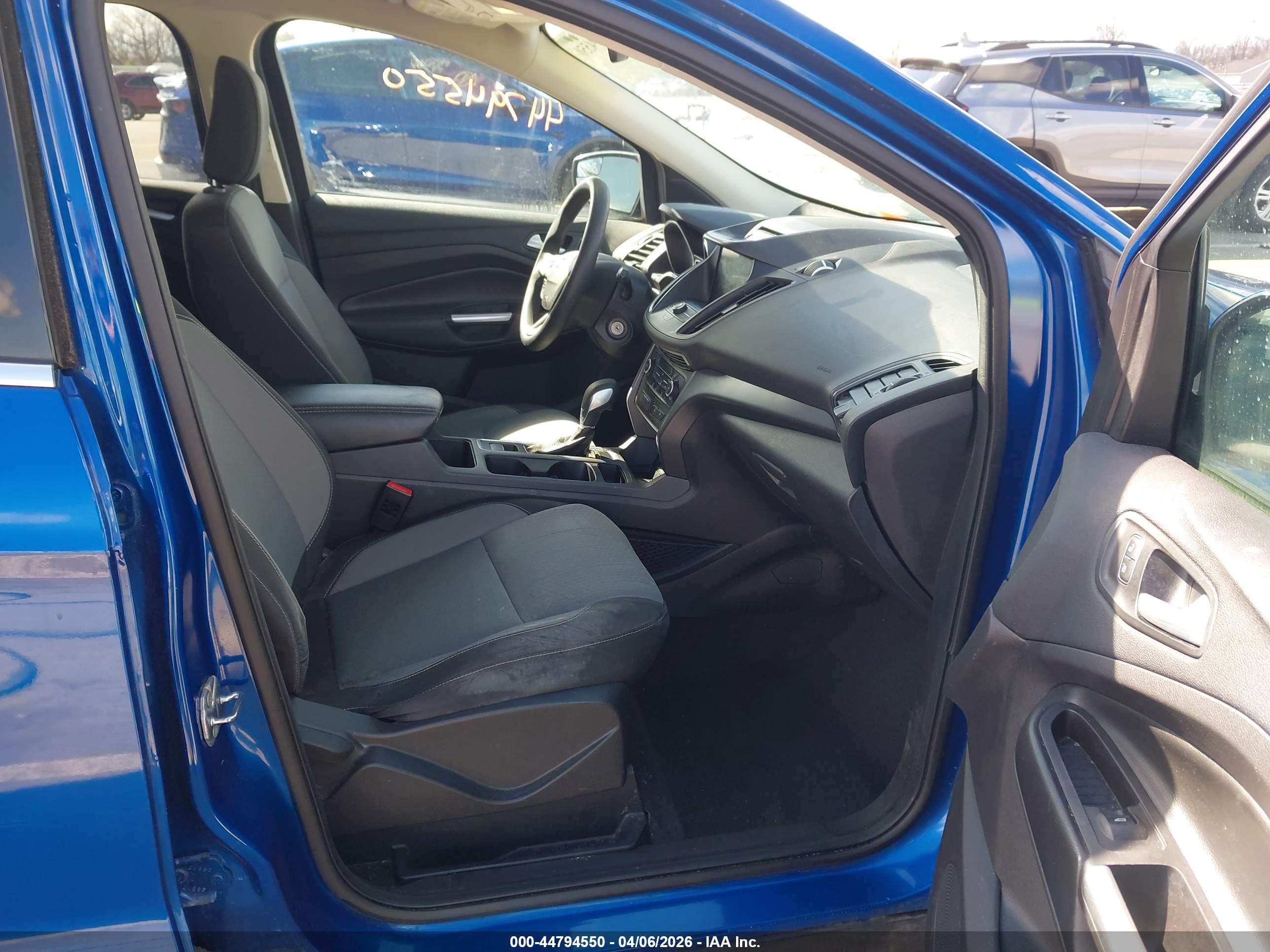 FORD ESCAPE image 5