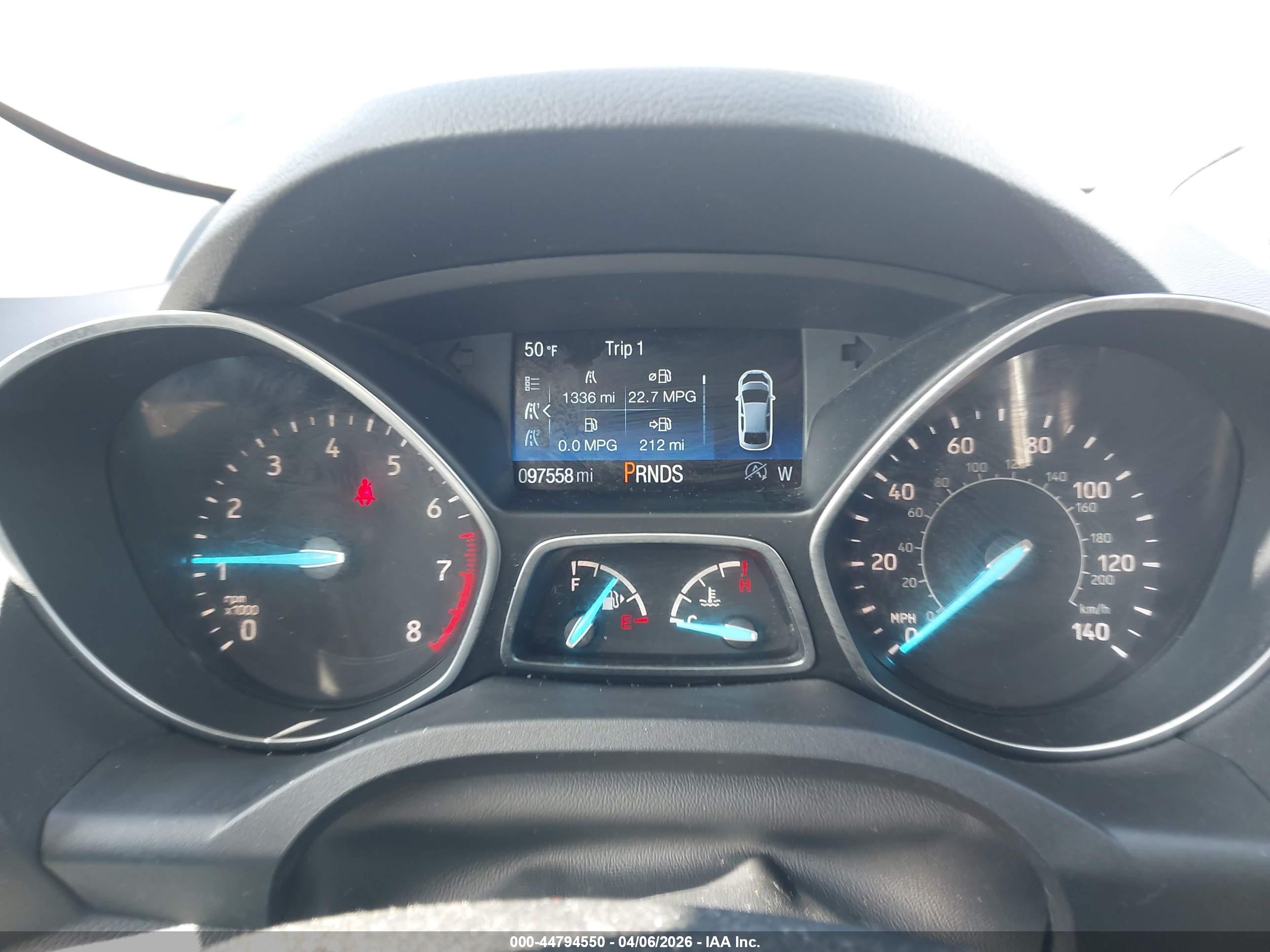 FORD ESCAPE image 7