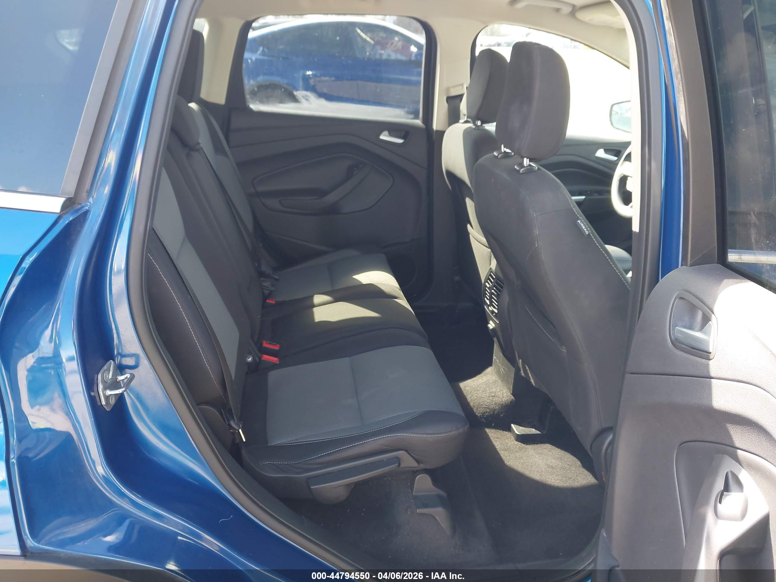 FORD ESCAPE image 8