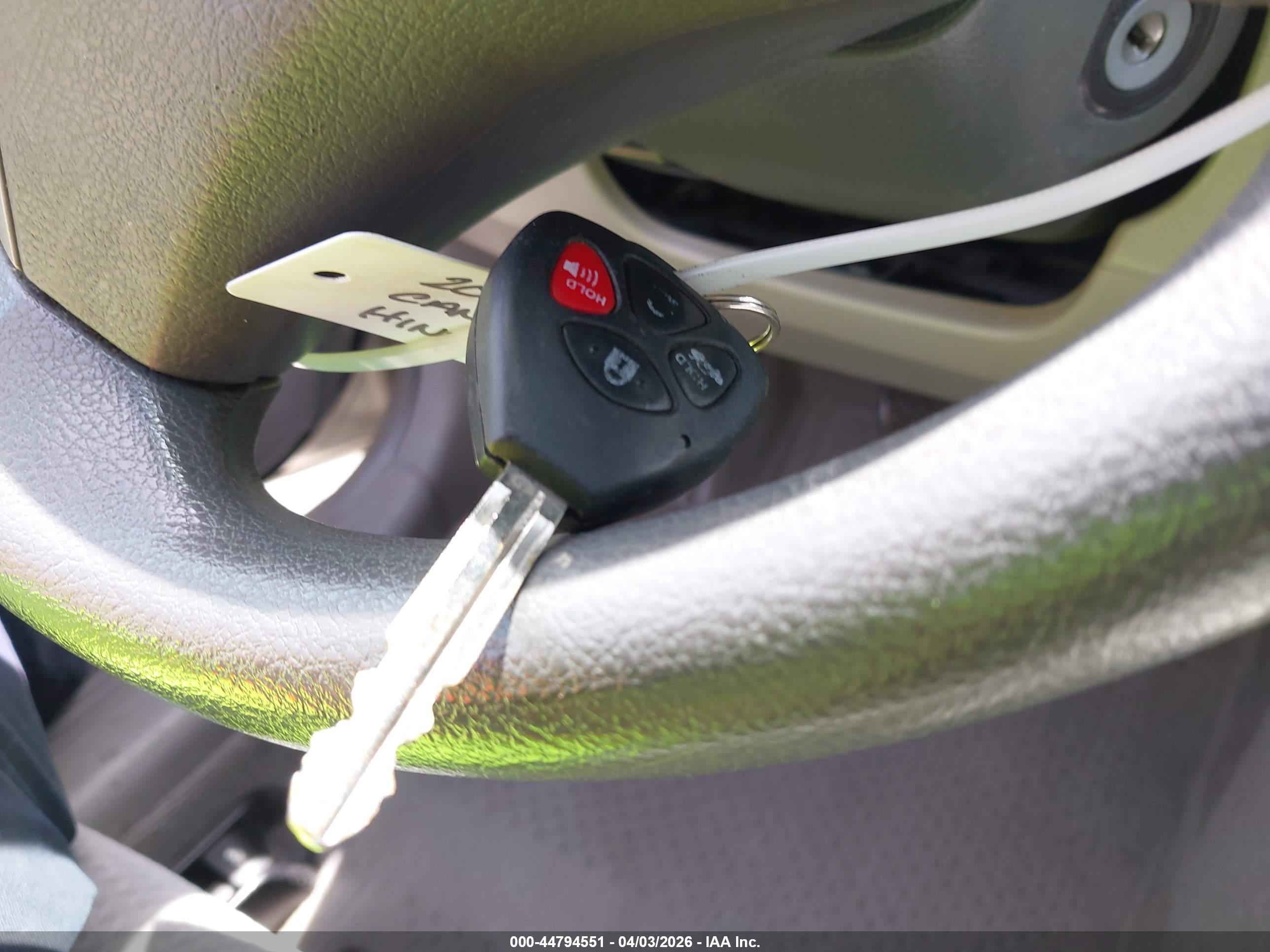 TOYOTA CAMRY image 11
