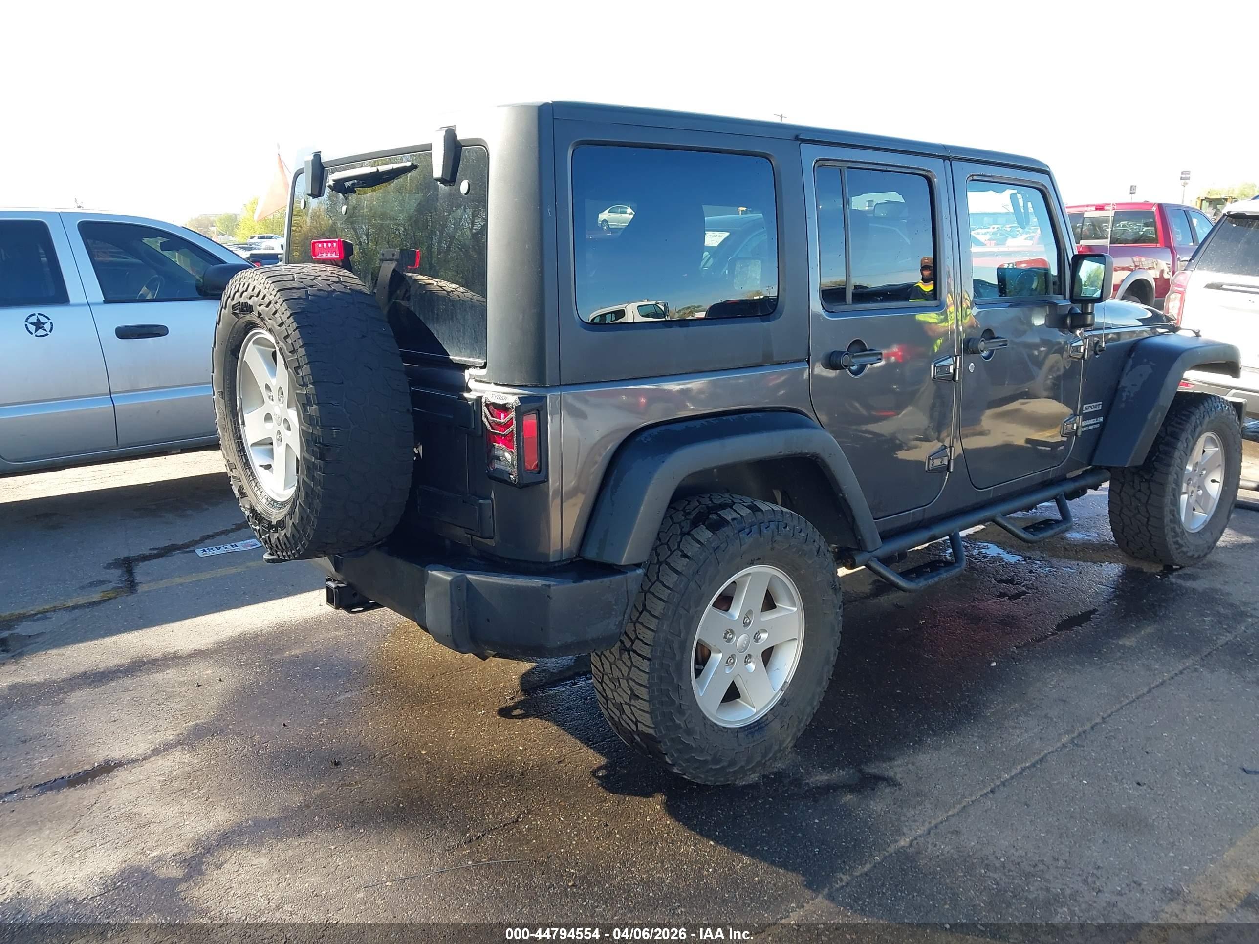 JEEP WRANGLER image 4