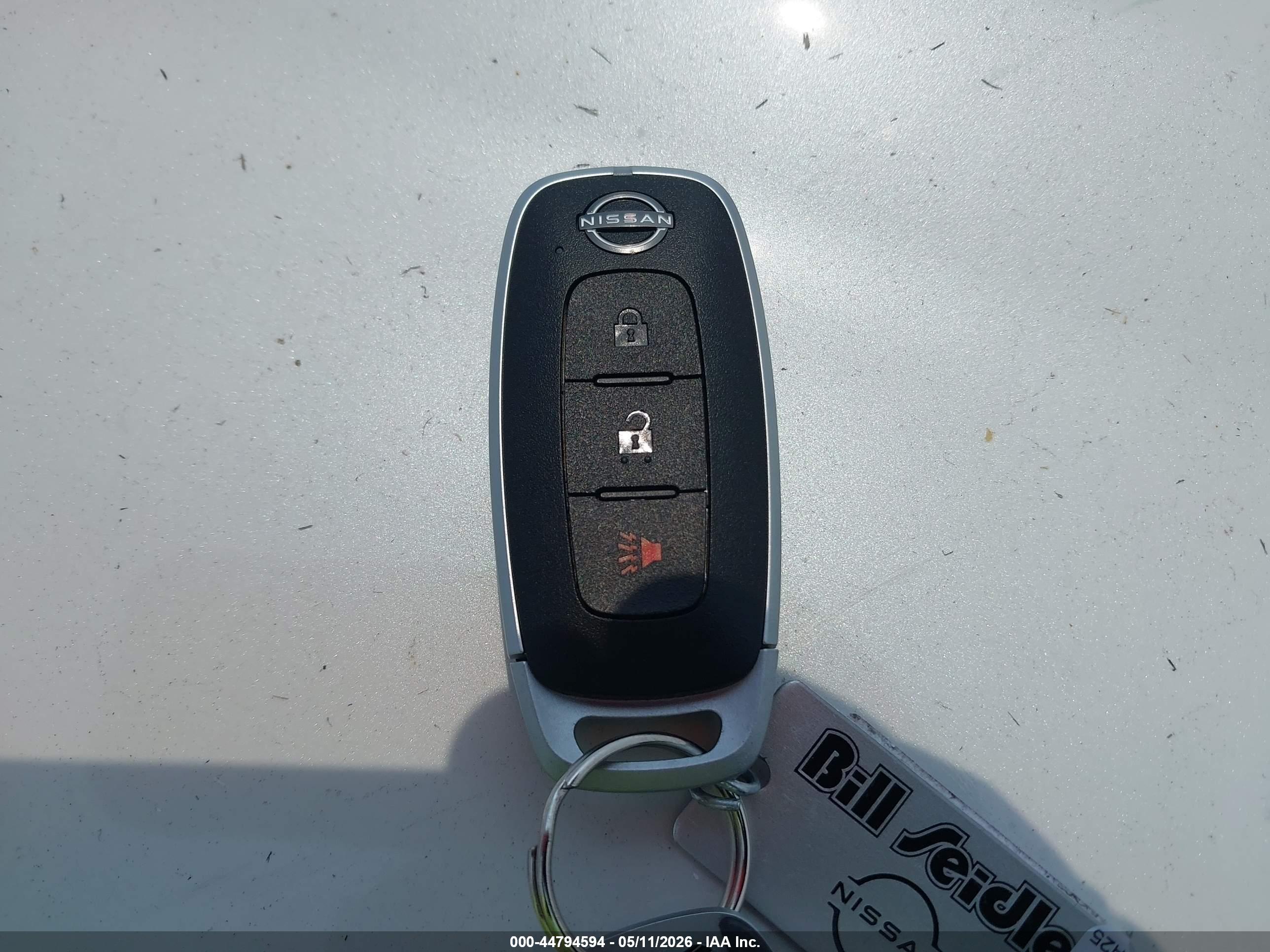 NISSAN KICKS image 11