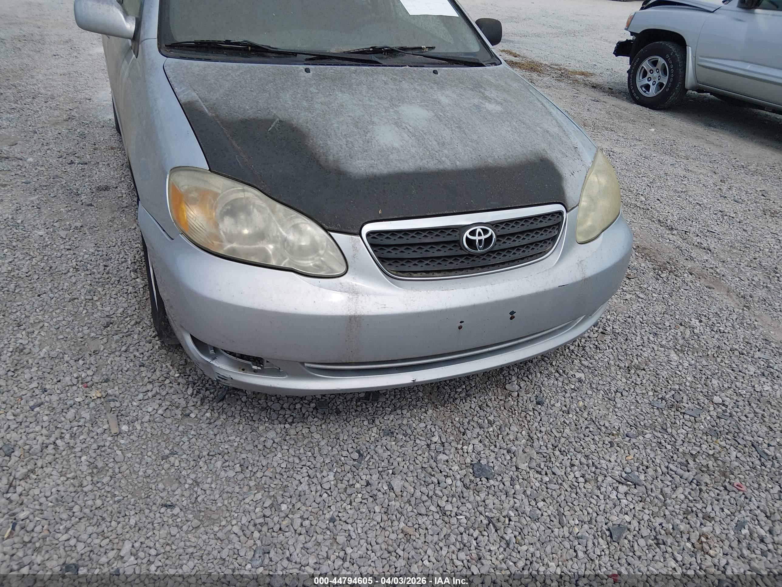 TOYOTA COROLLA image 6