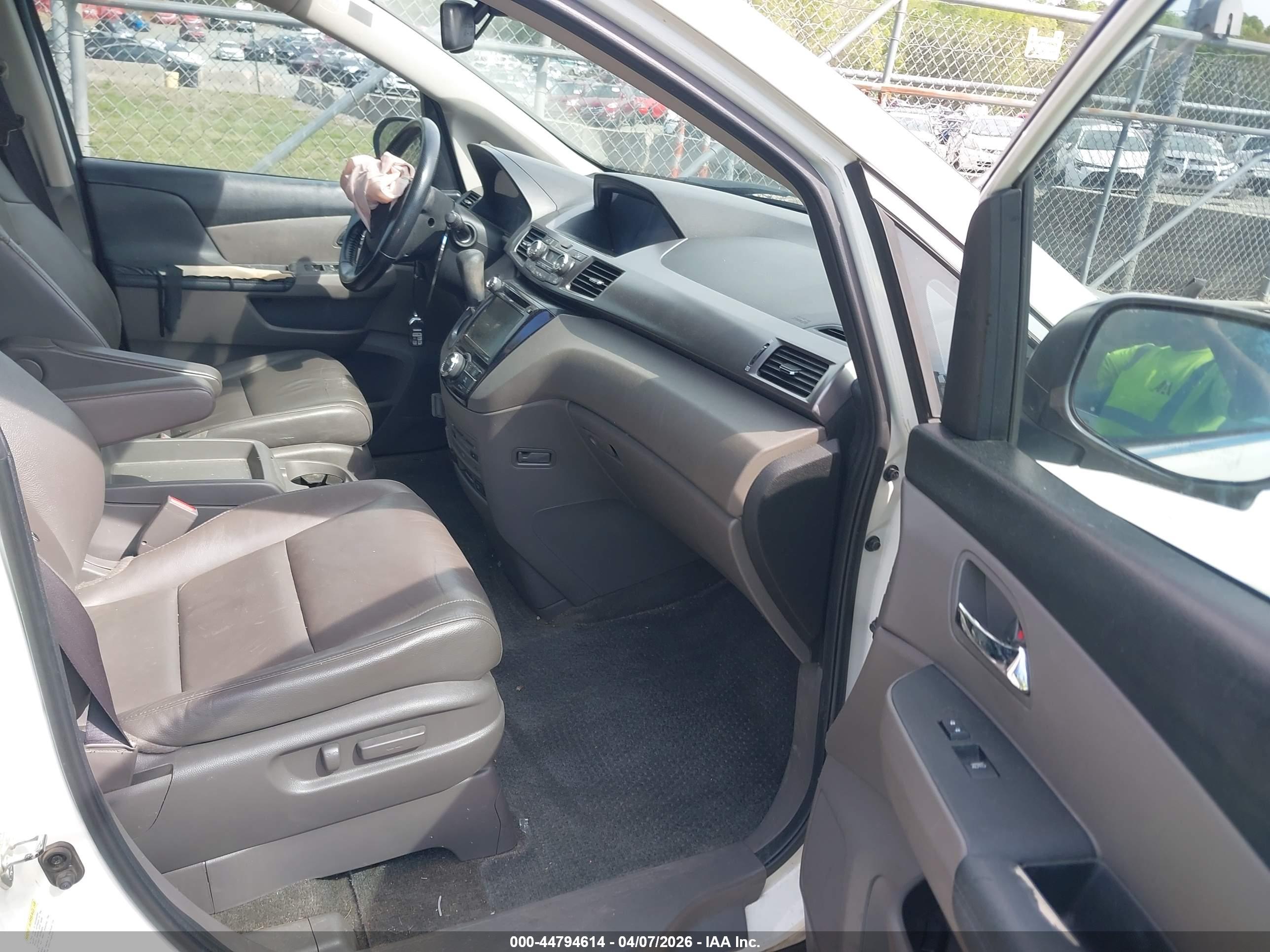 HONDA ODYSSEY image 5