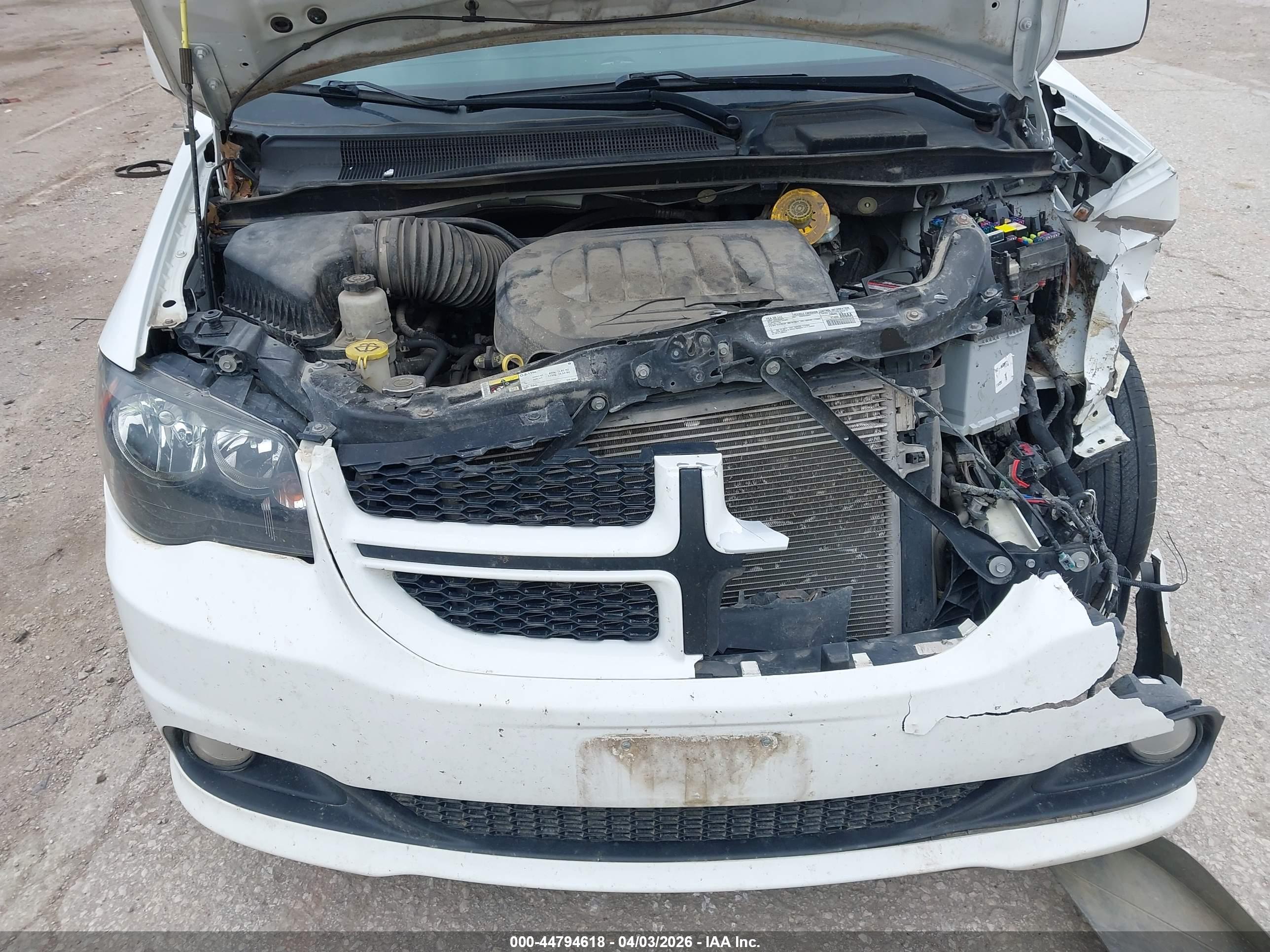 DODGE GRAND image 10