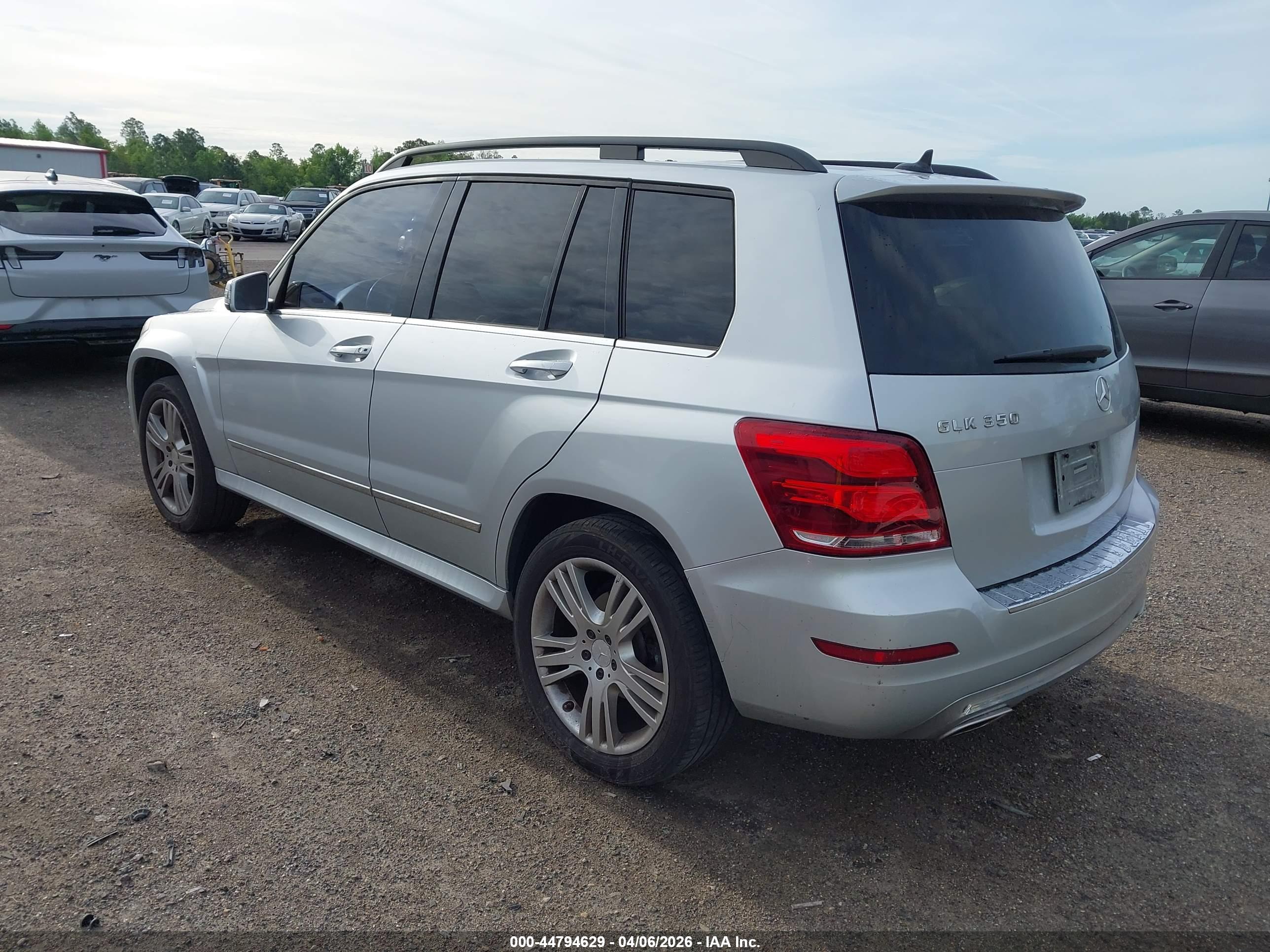 MERCEDES-BENZ GLK image 3