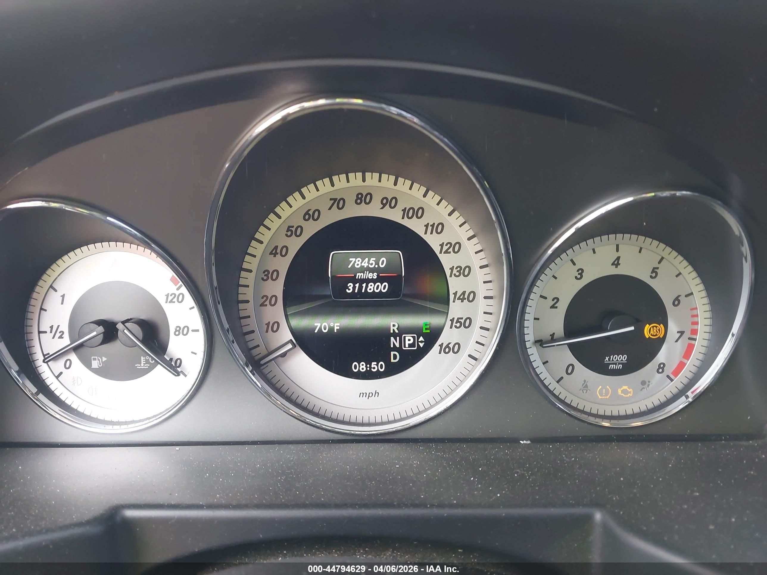 MERCEDES-BENZ GLK image 7