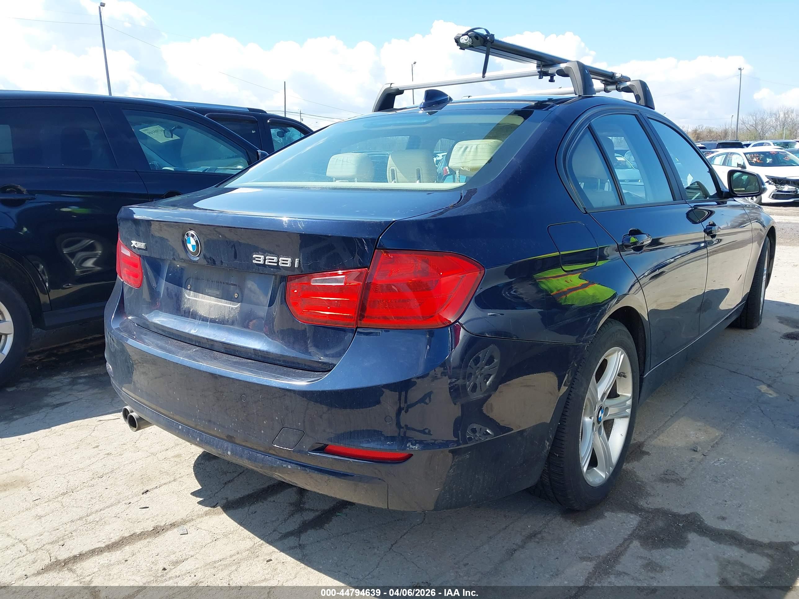 BMW 328I image 4
