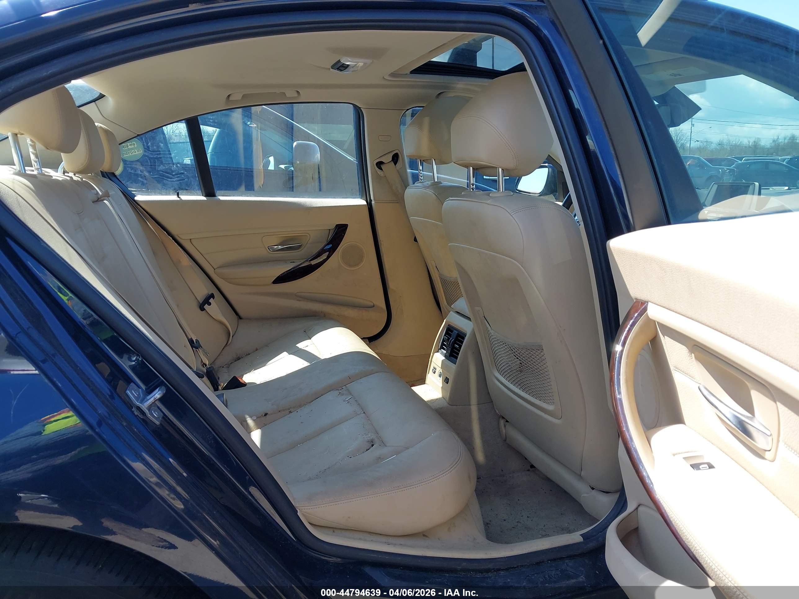 BMW 328I image 8