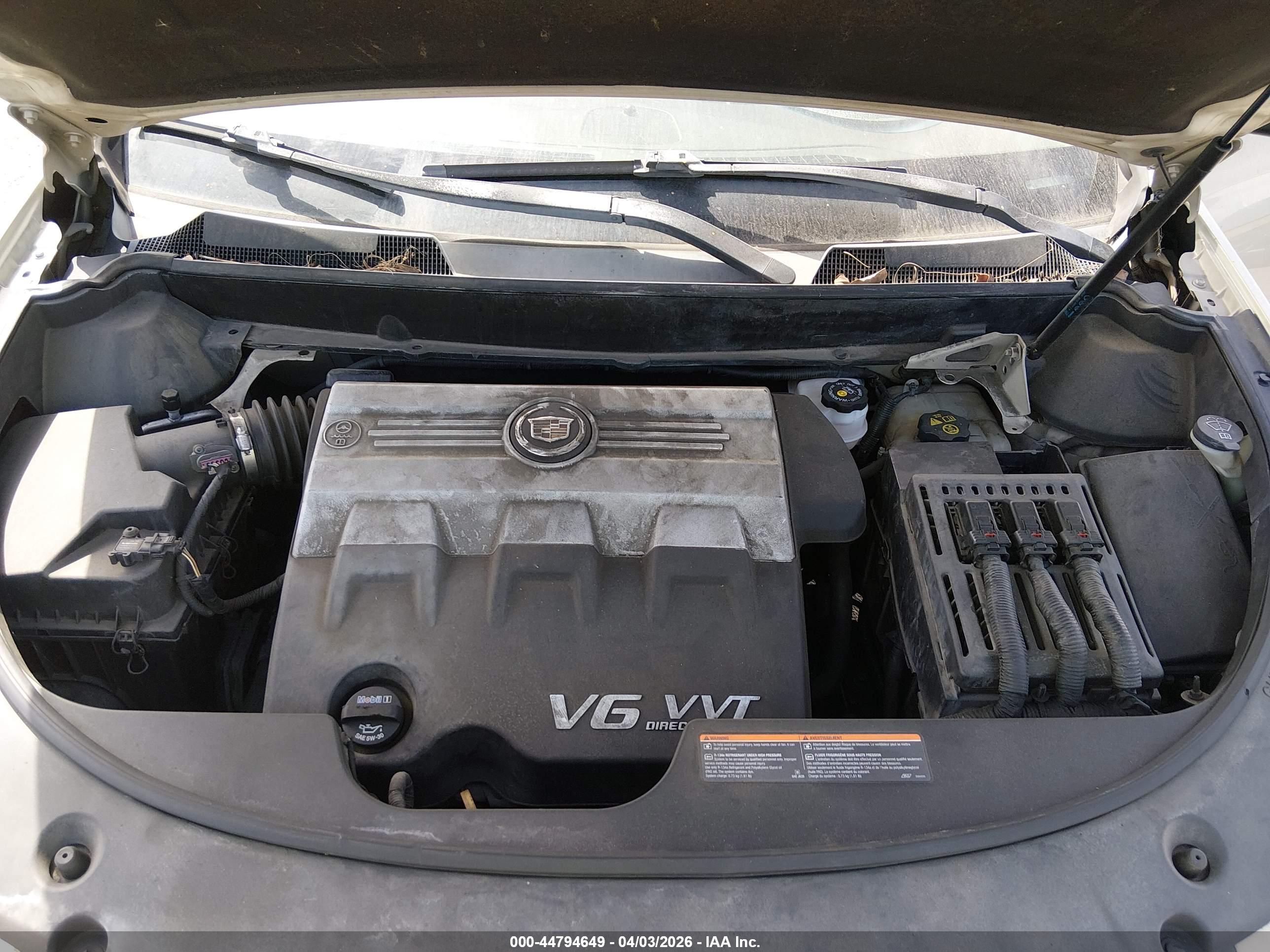 CADILLAC SRX image 10
