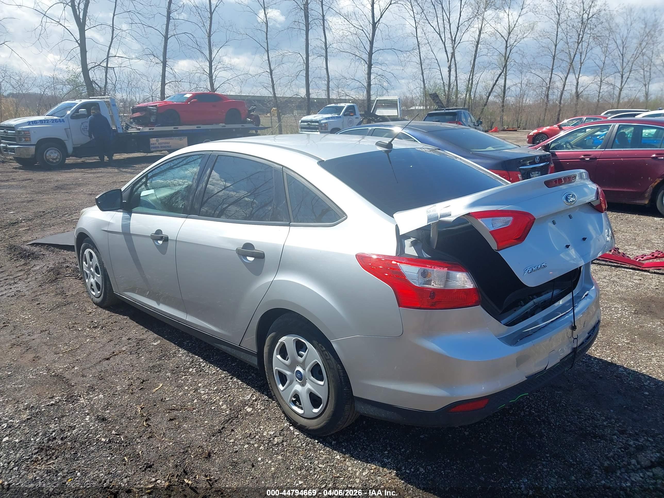 FORD FOCUS image 3