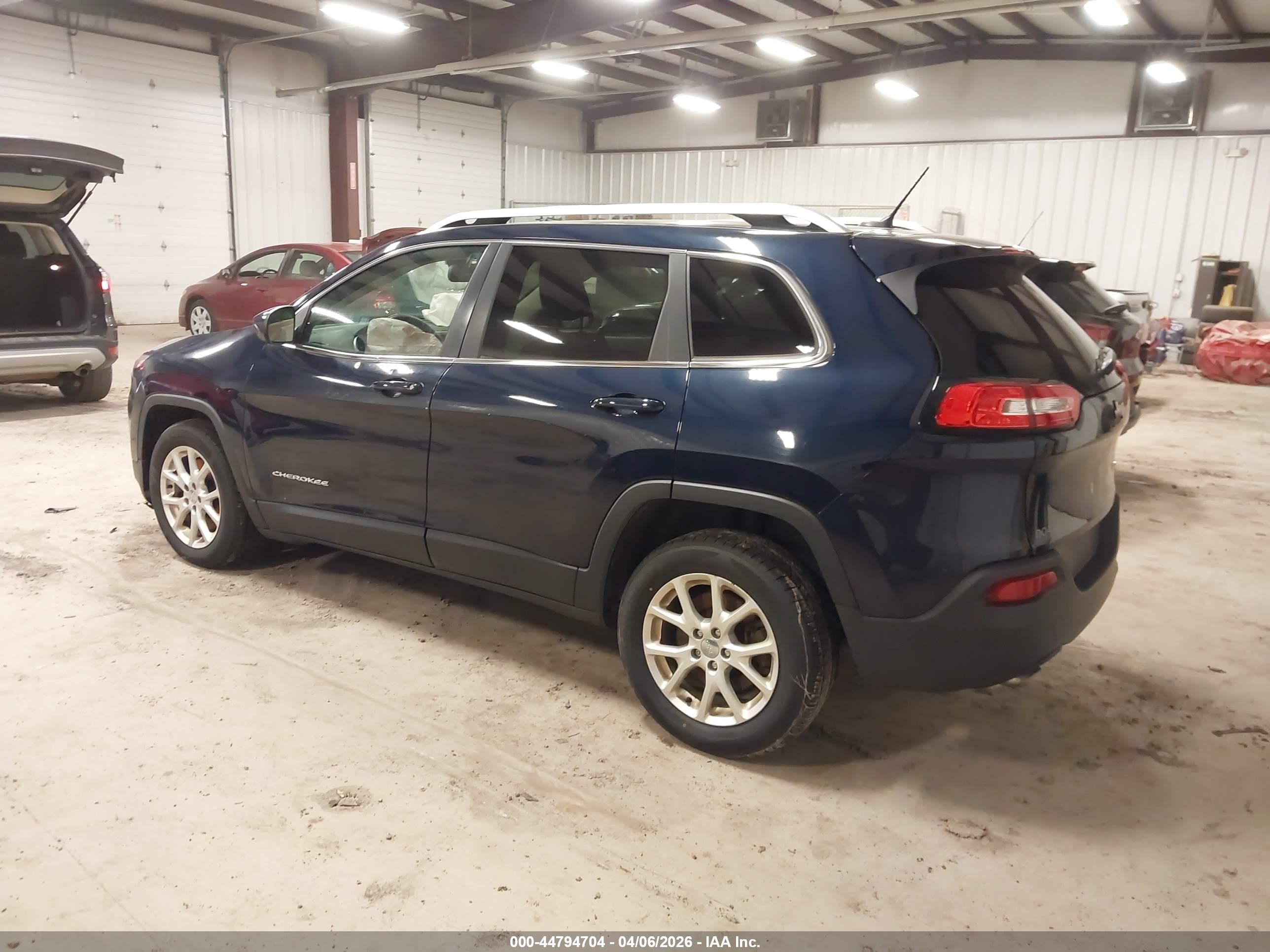 JEEP CHEROKEE image 3