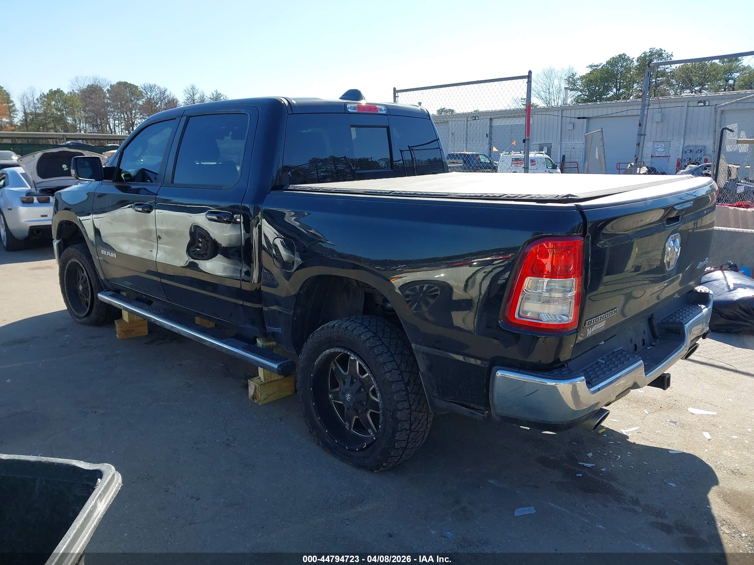 RAM 1500 image 3