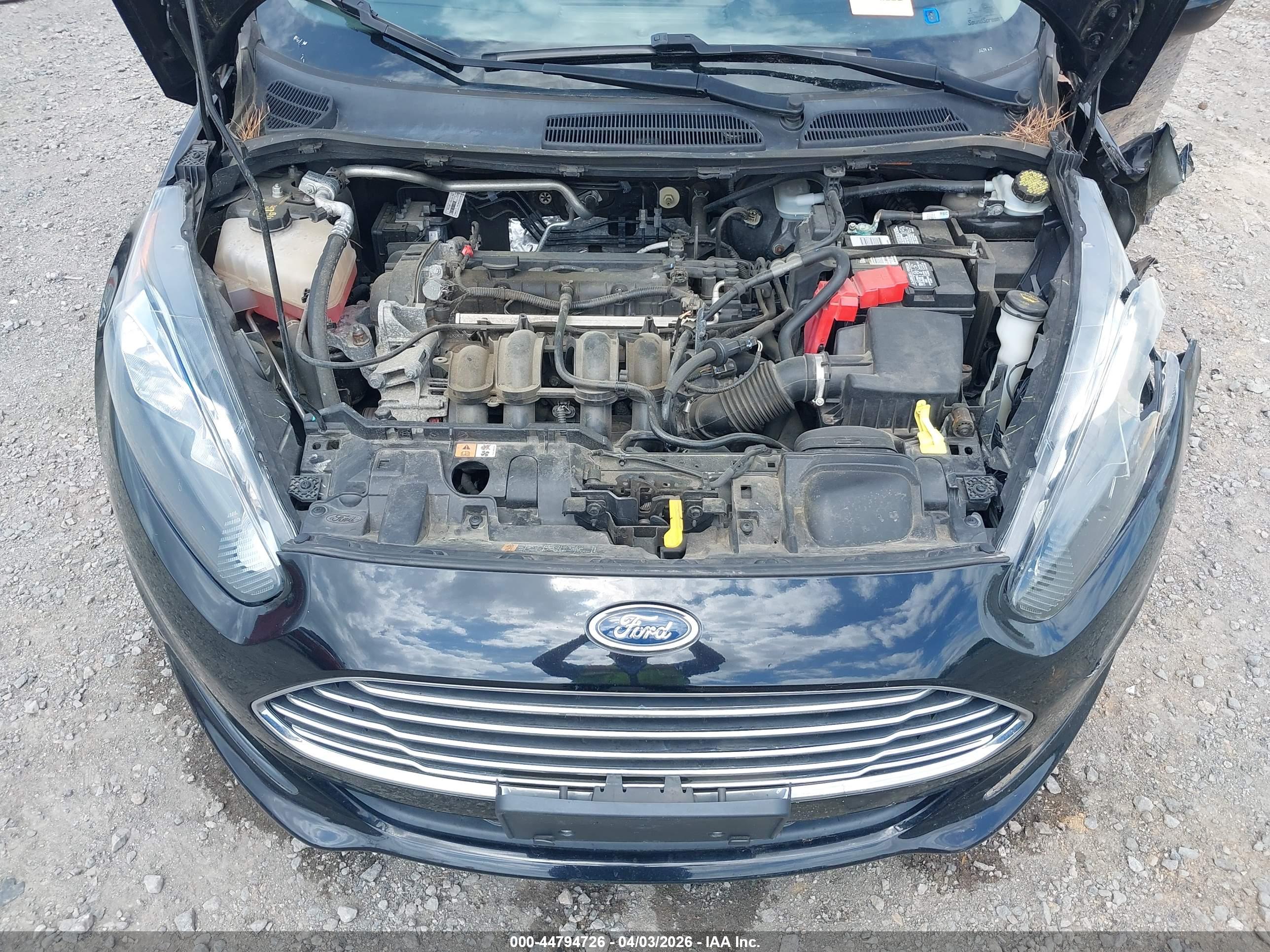 FORD FIESTA image 10