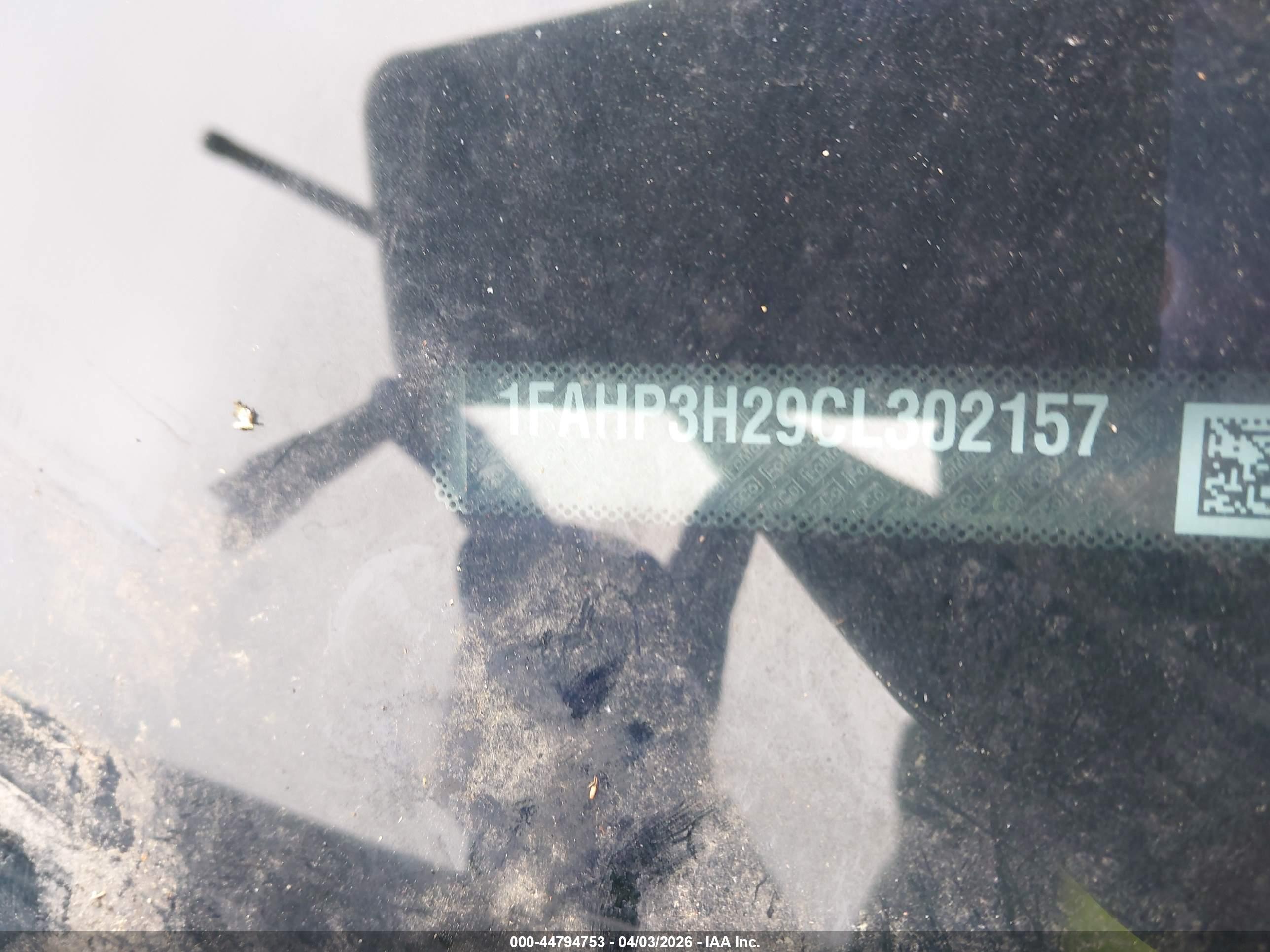 FORD FOCUS image 9