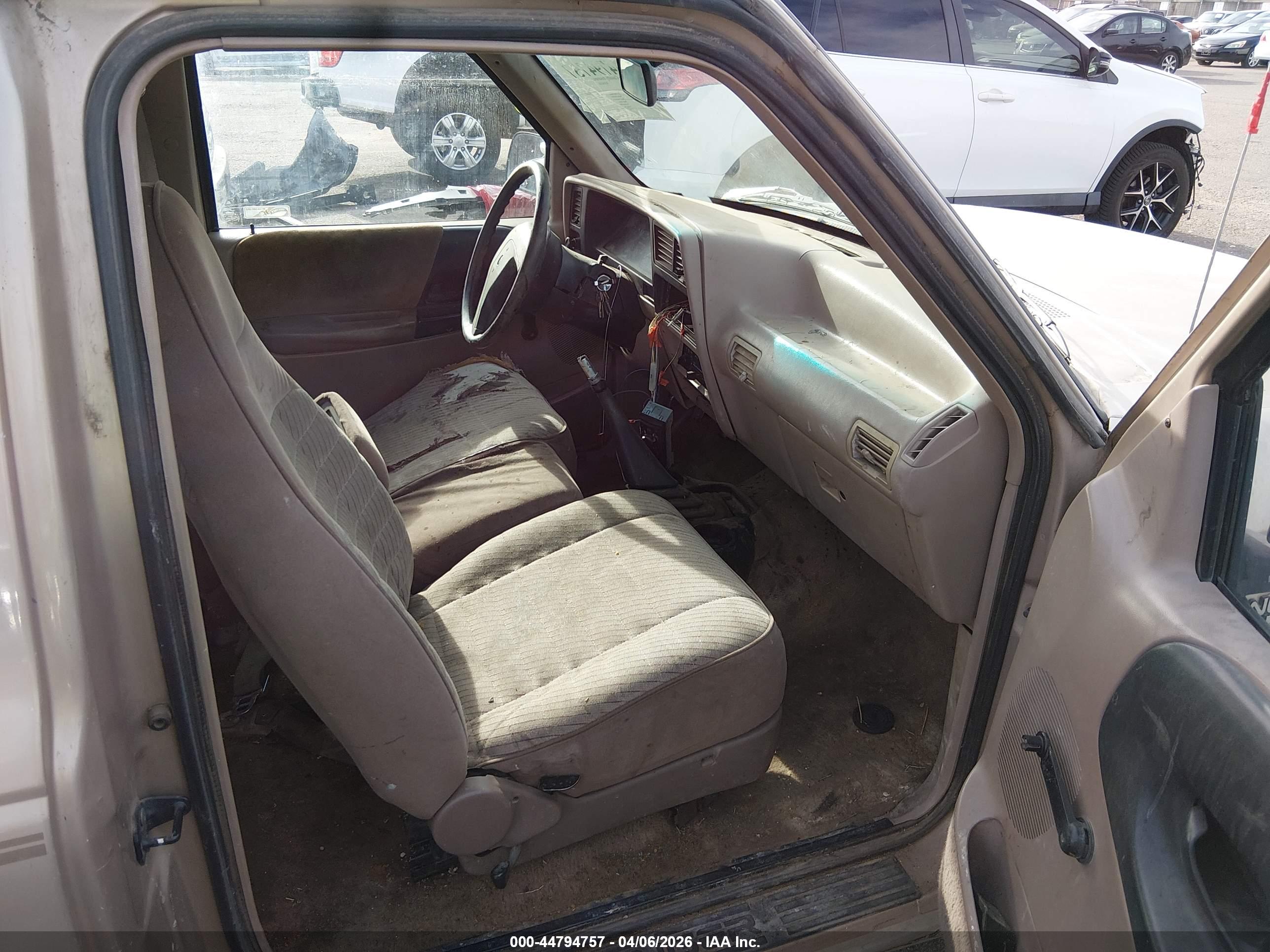 FORD RANGER image 5