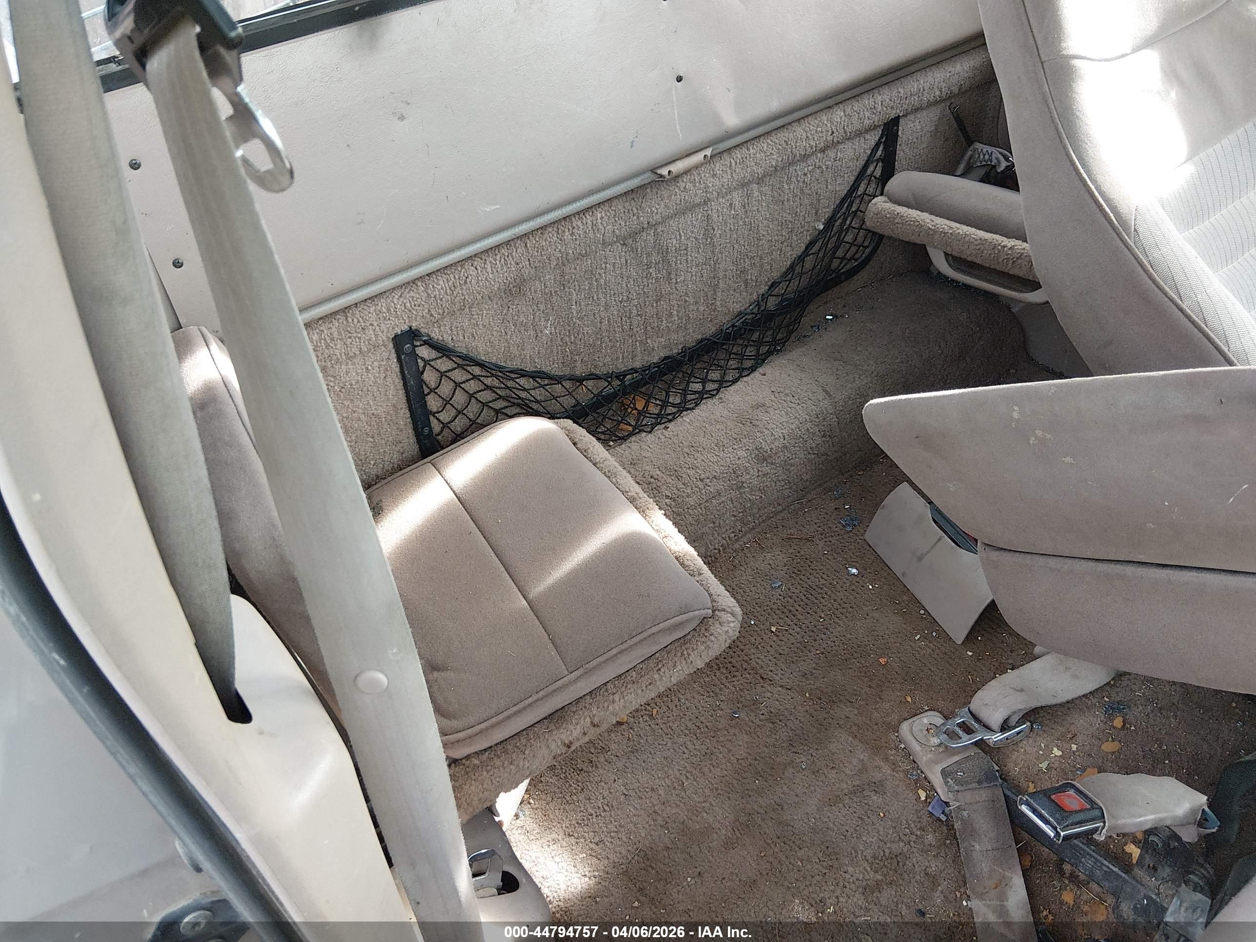 FORD RANGER image 8