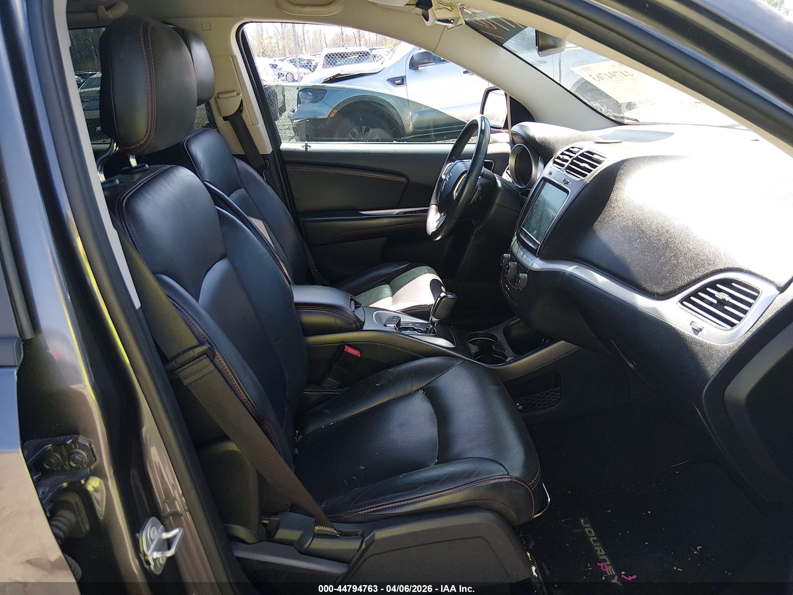 DODGE JOURNEY image 5