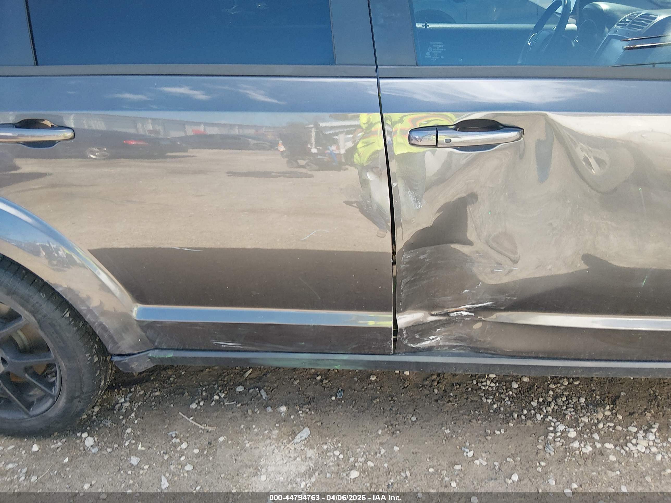 DODGE JOURNEY image 6