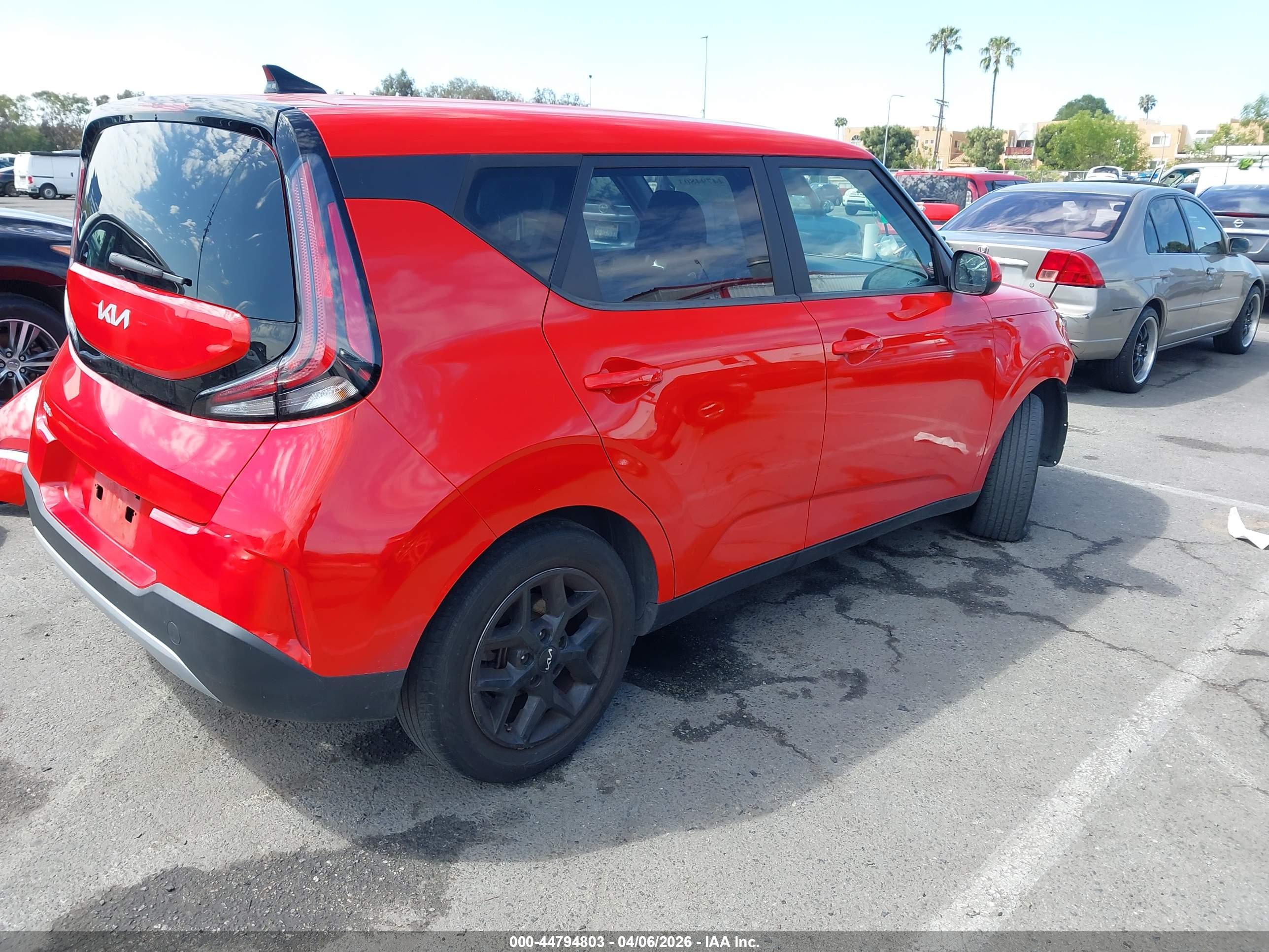 KIA SOUL image 4