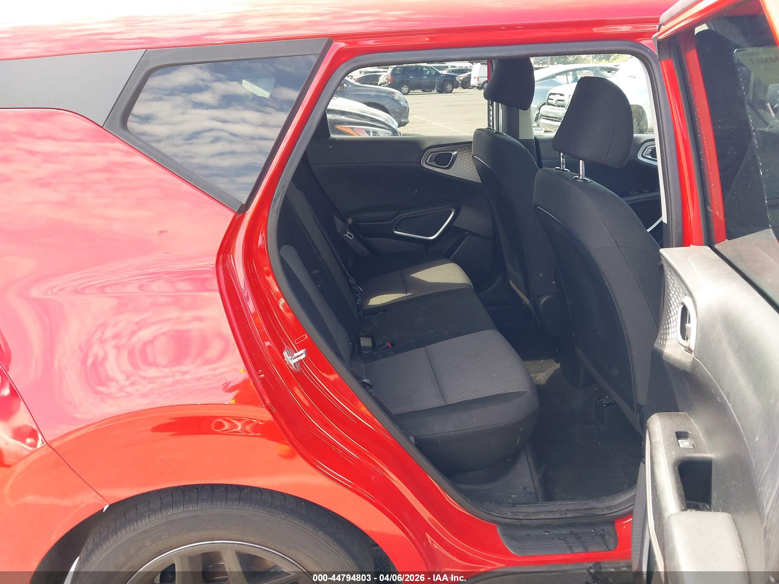 KIA SOUL image 8