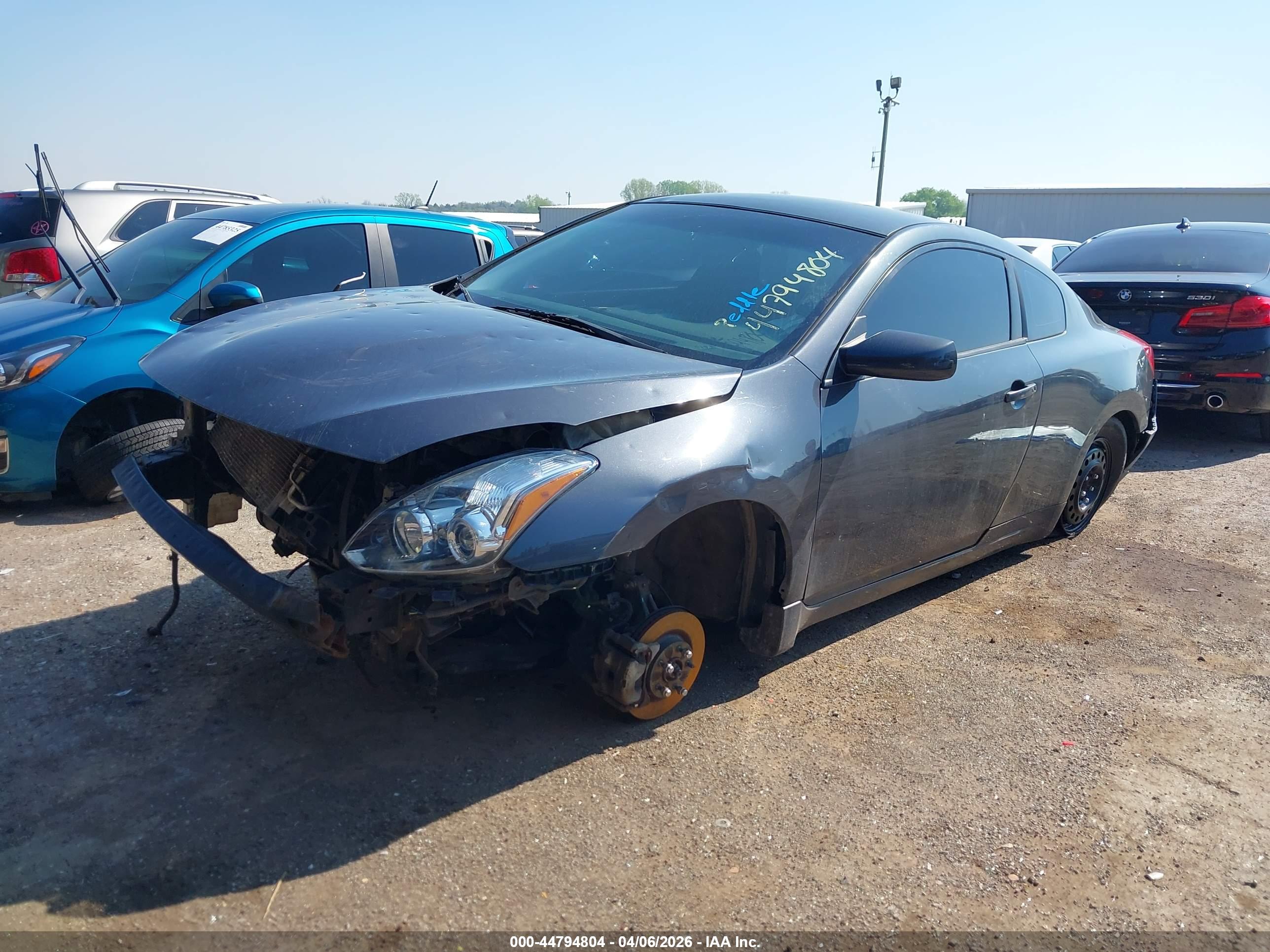 NISSAN ALTIMA image 2