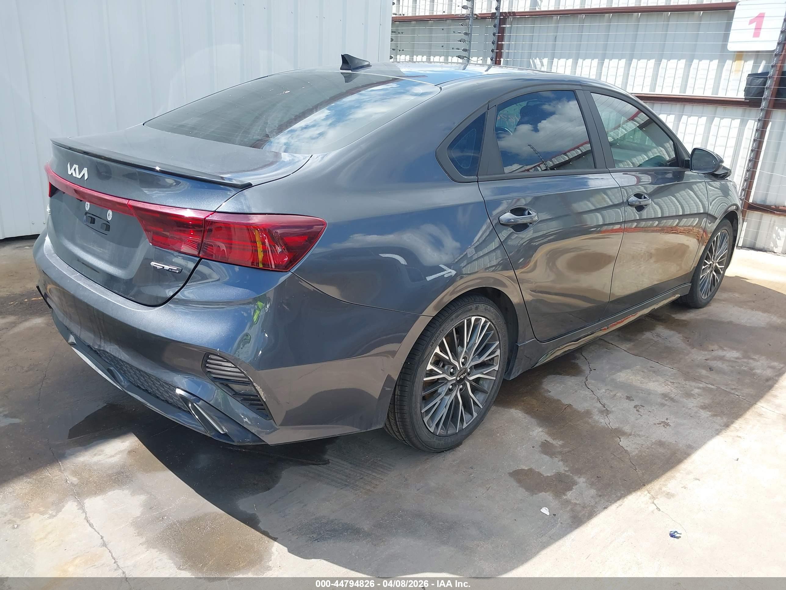 KIA FORTE image 4