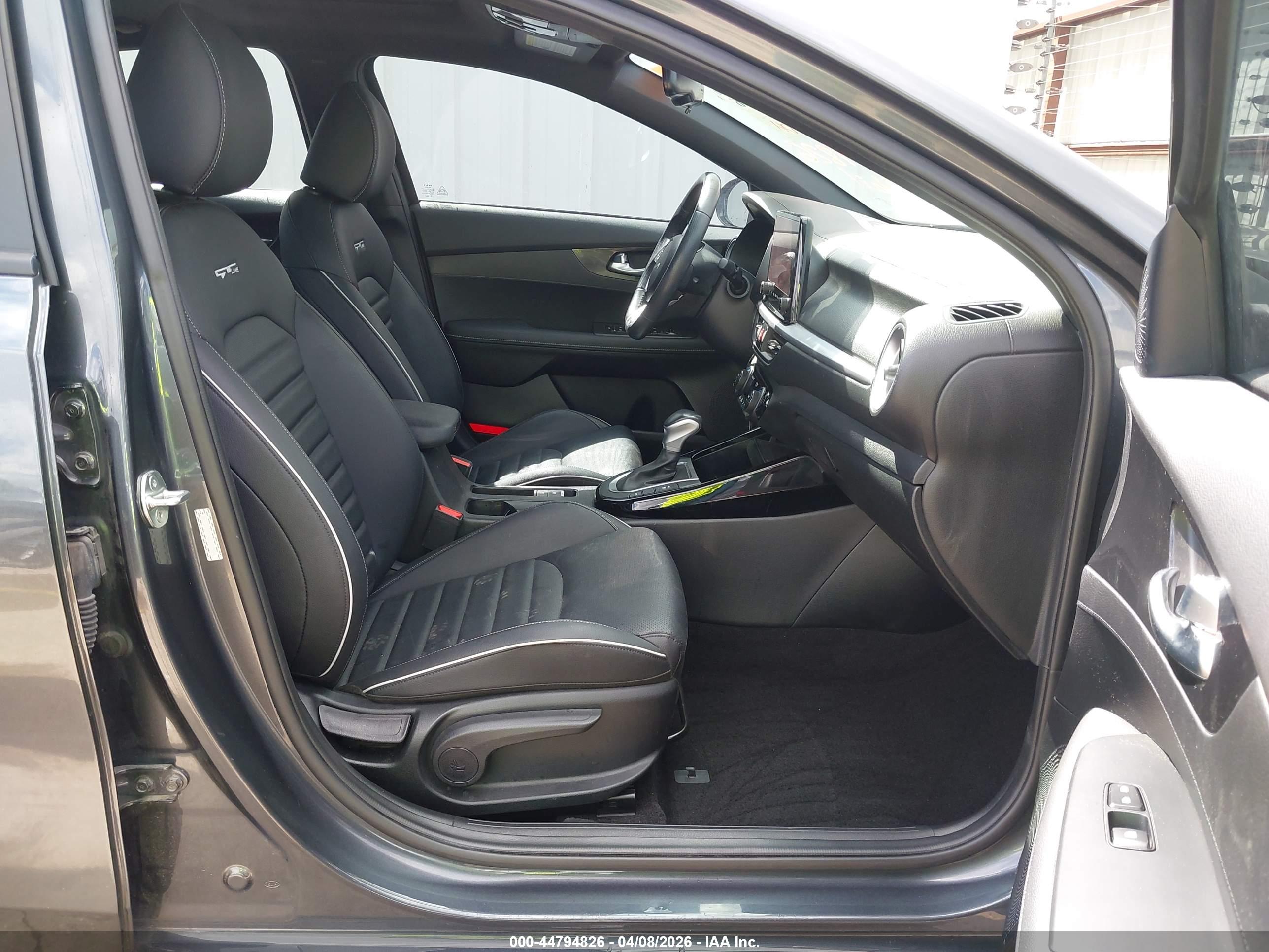 KIA FORTE image 5