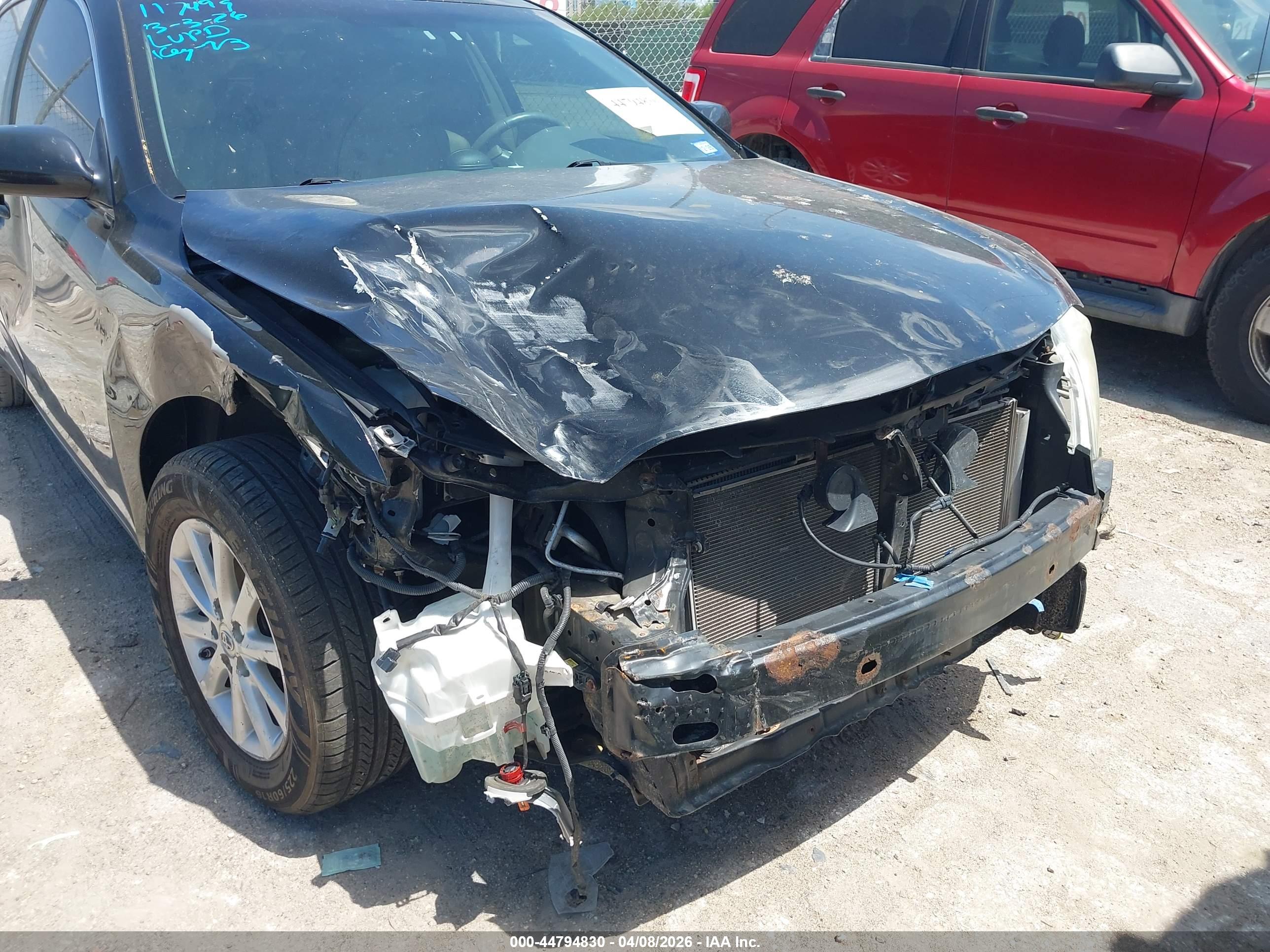 TOYOTA CAMRY image 6