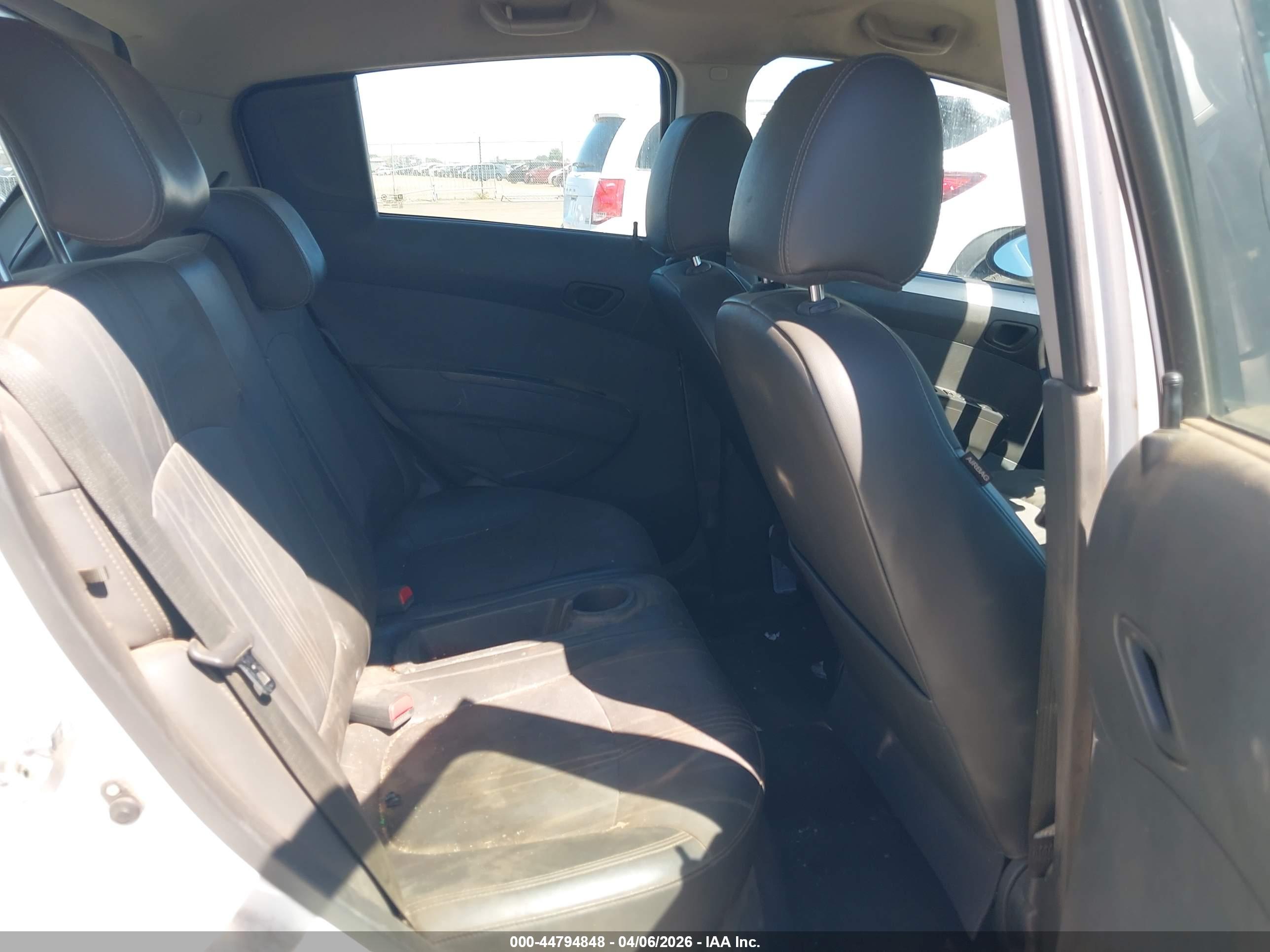 CHEVROLET SPARK image 8