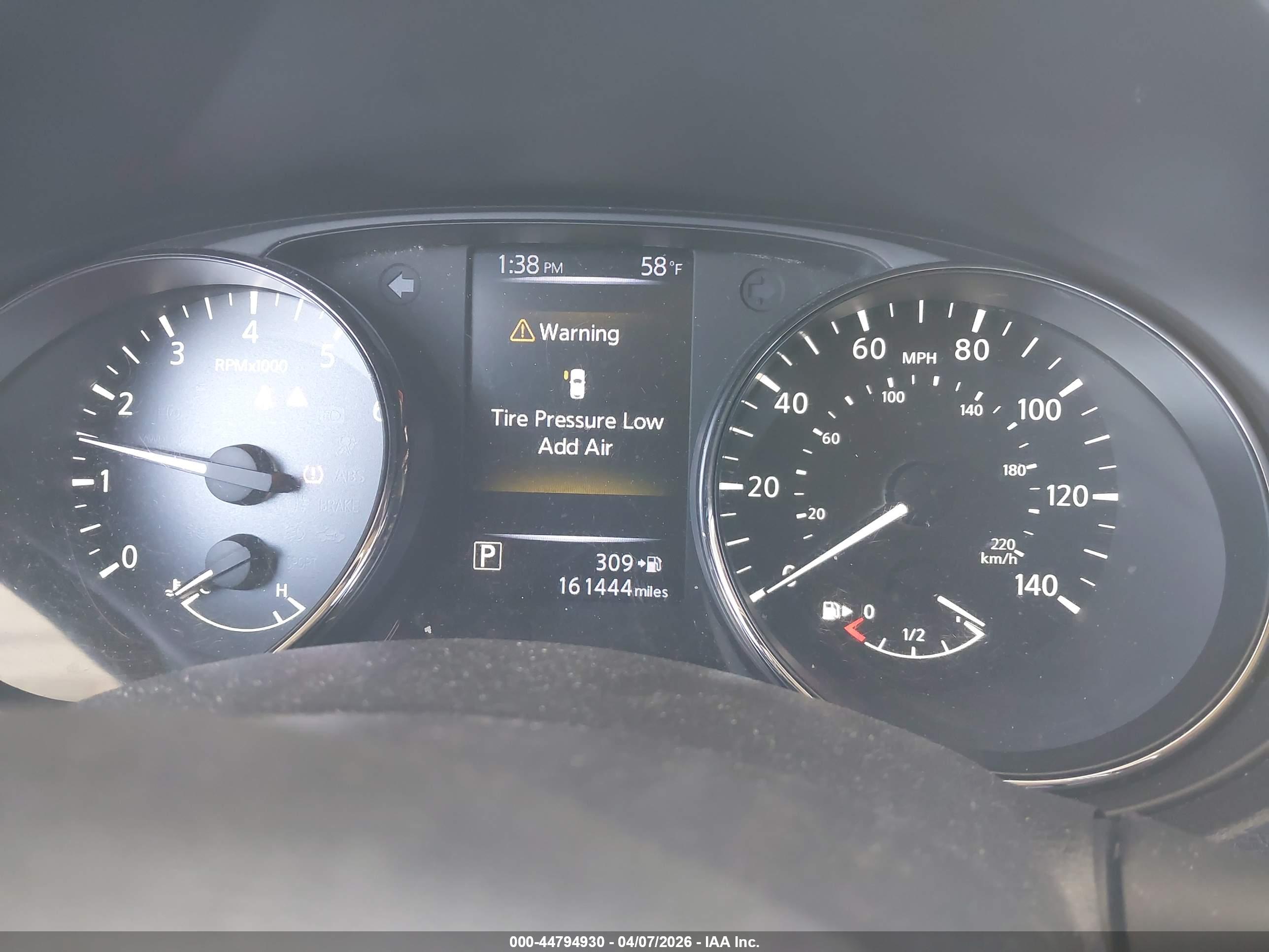 NISSAN ROGUE image 7
