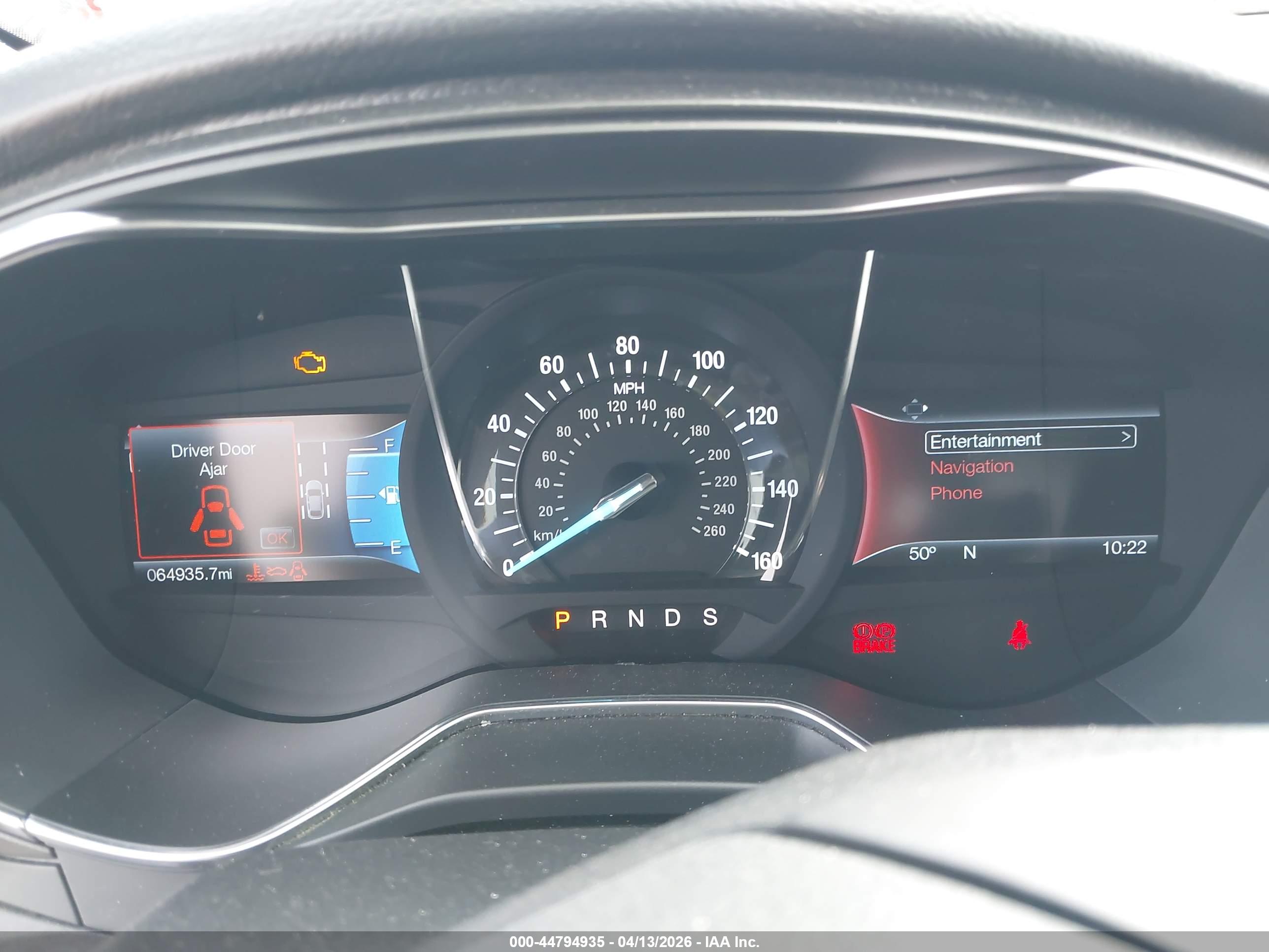 FORD FUSION image 7