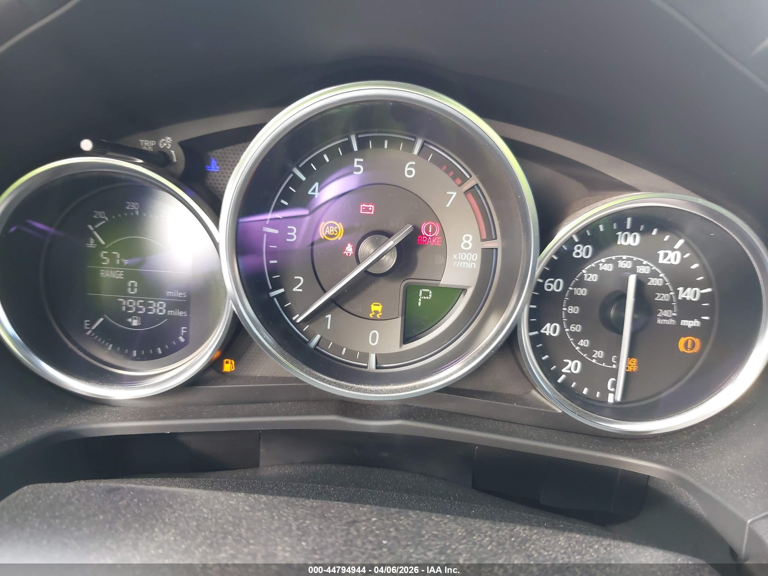MAZDA MX-5 image 7