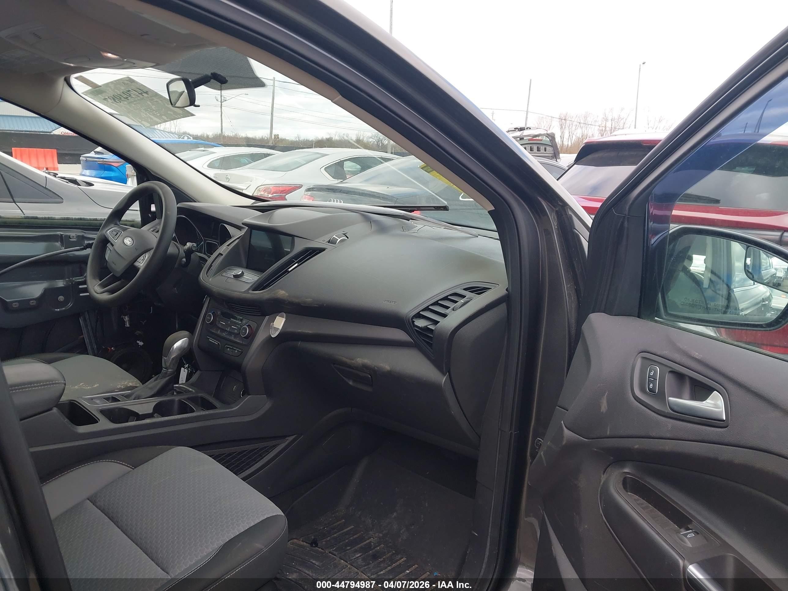 FORD ESCAPE image 5