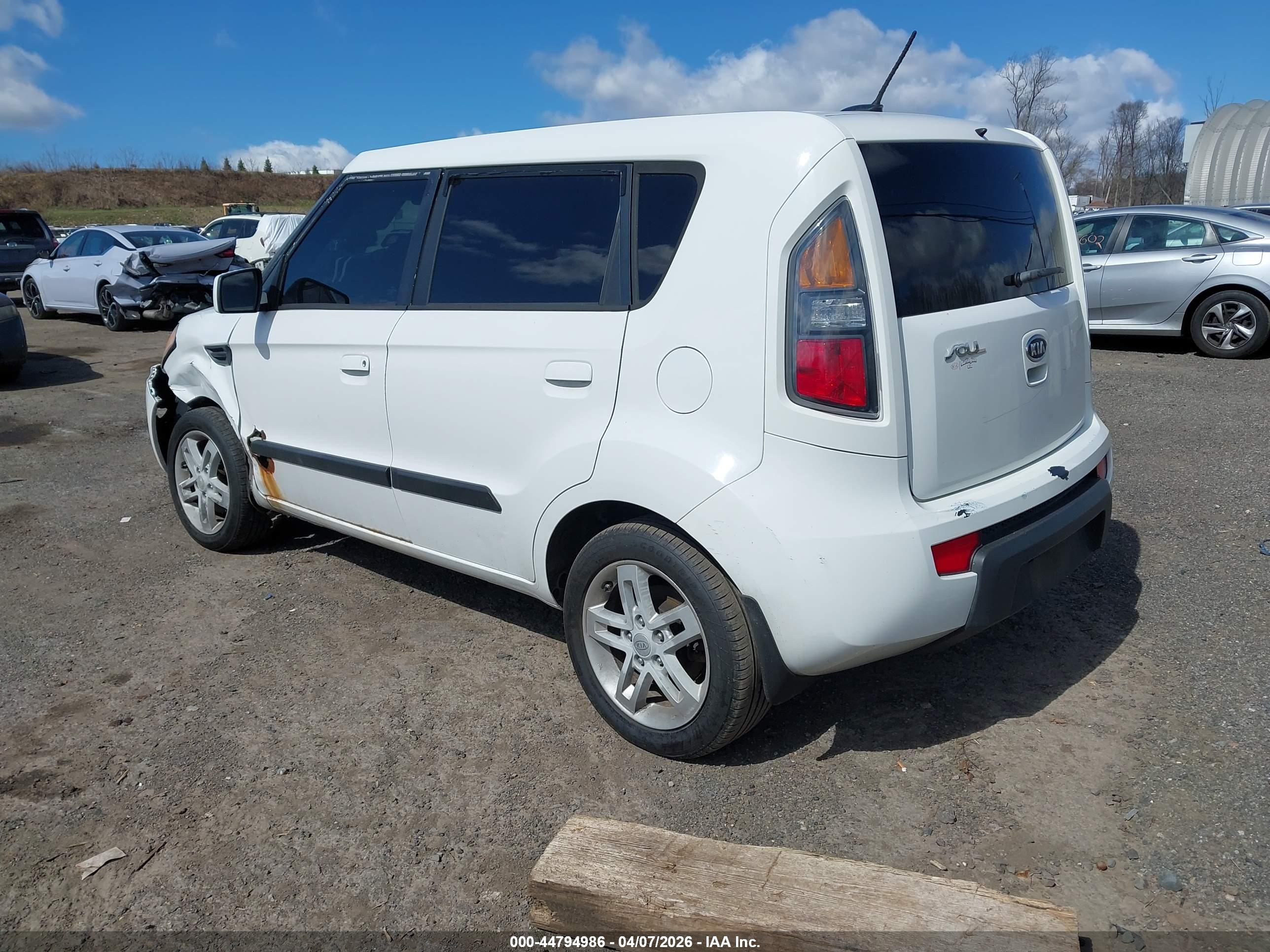 KIA SOUL image 3