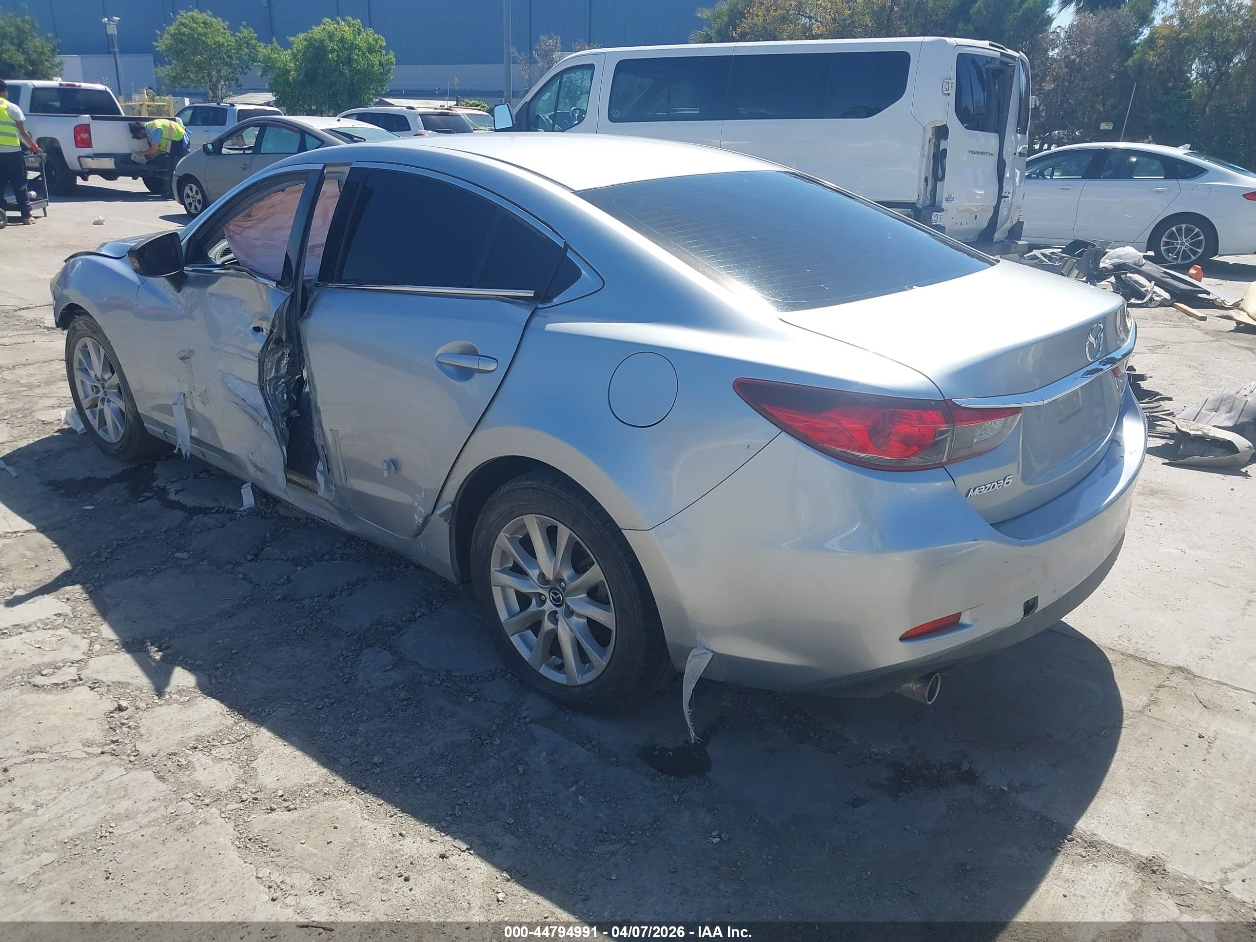 MAZDA MAZDA6 image 3