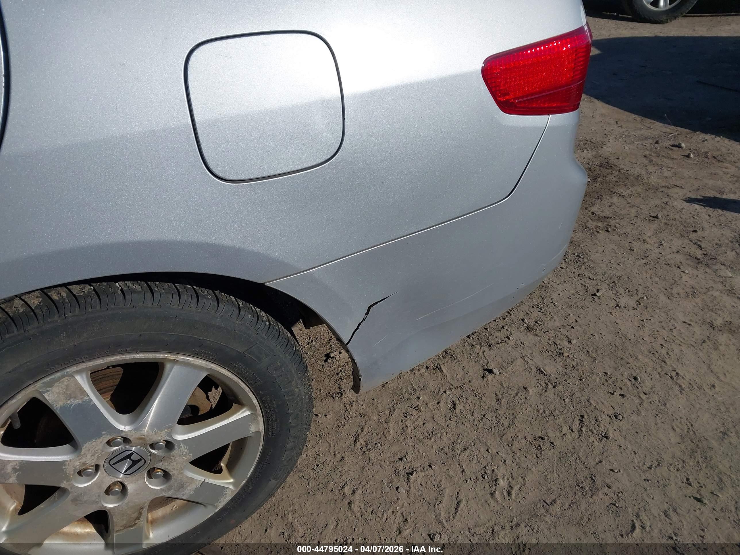 HONDA ACCORD image 6