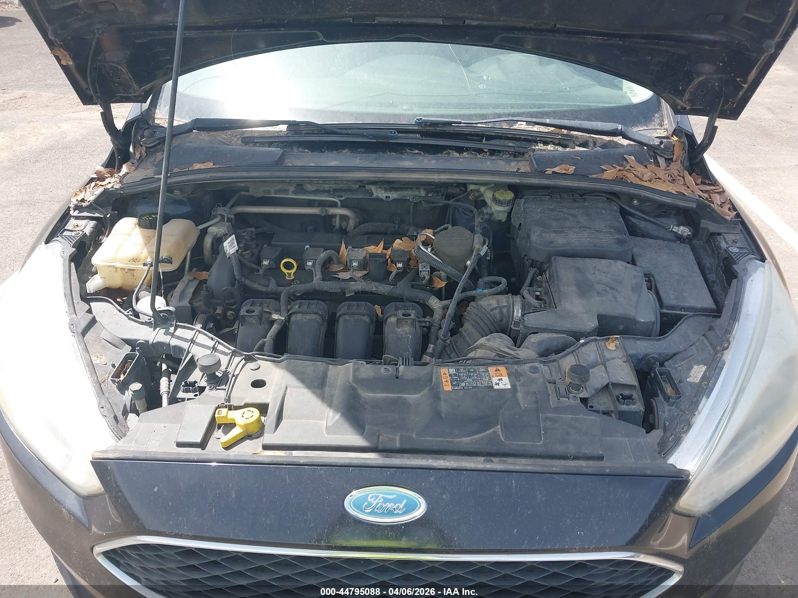 FORD FOCUS image 10