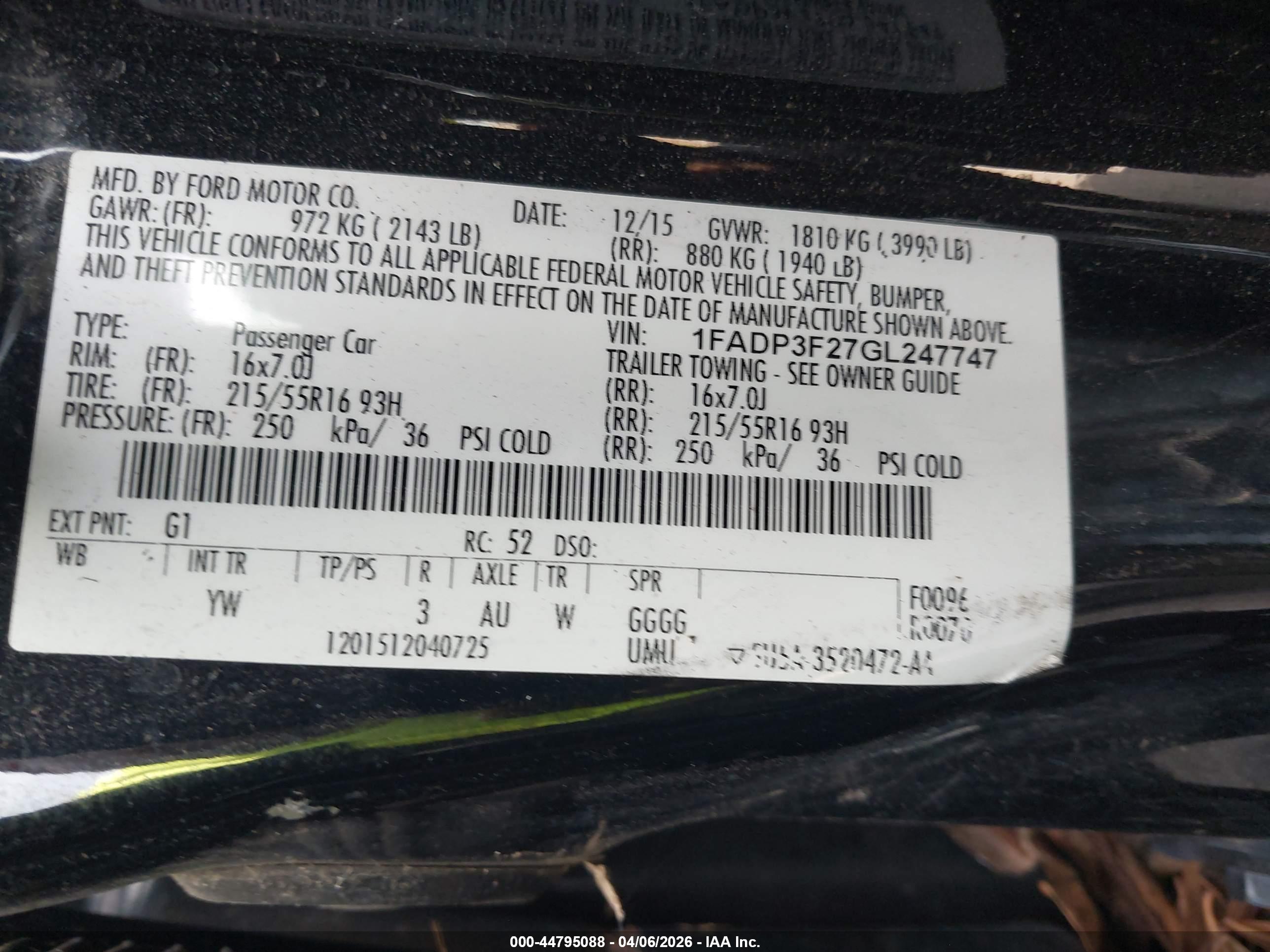 FORD FOCUS image 9