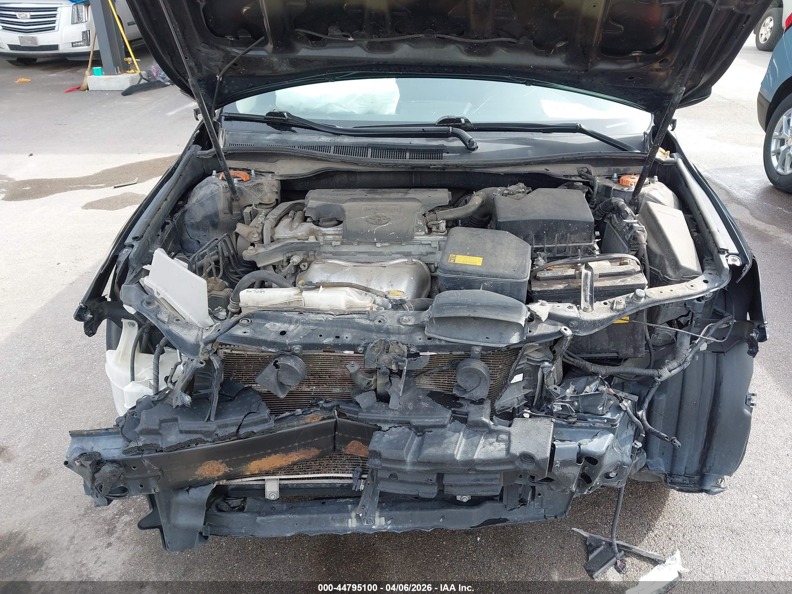 TOYOTA CAMRY image 10