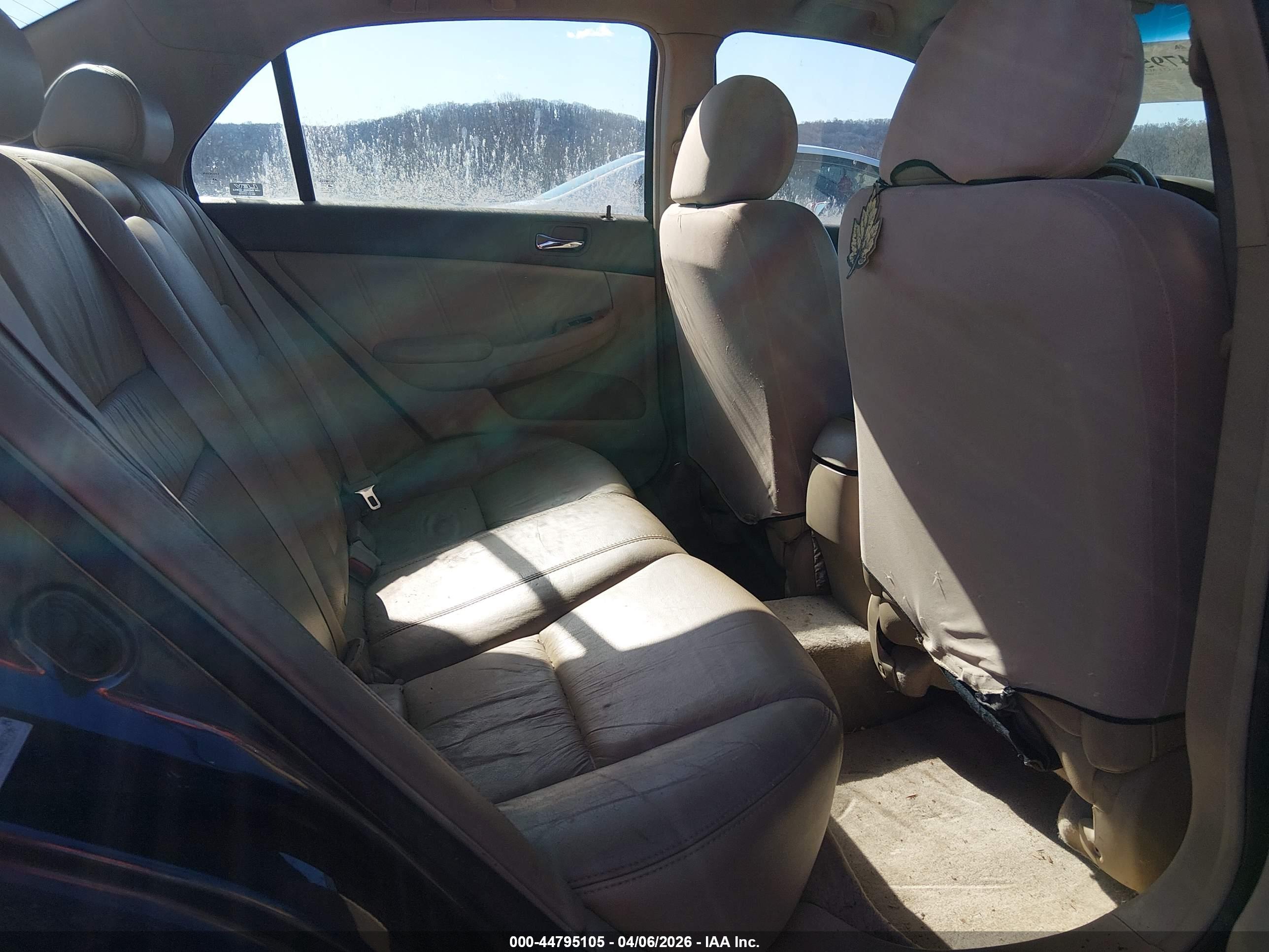 HONDA ACCORD image 8