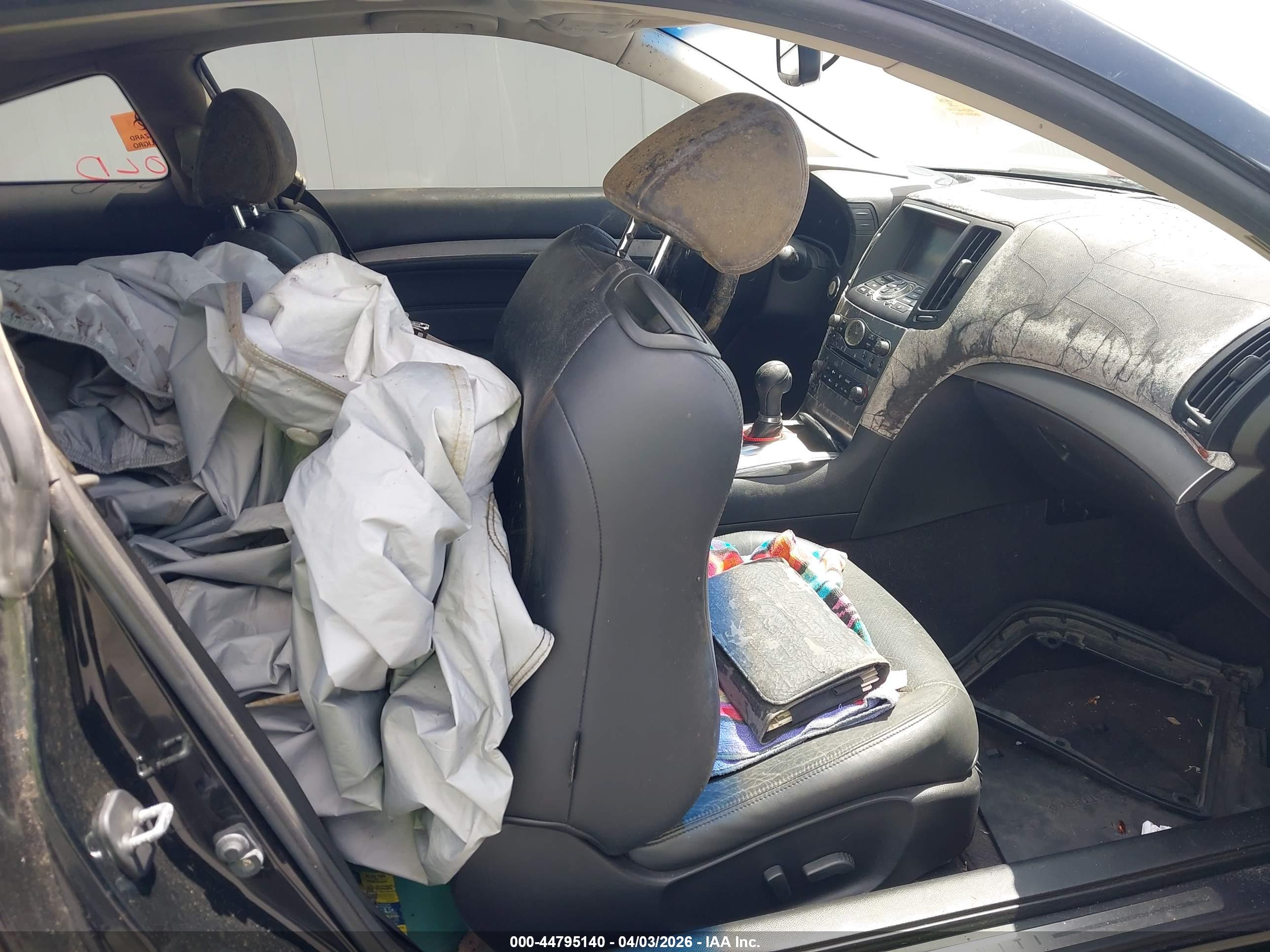 INFINITI G37 image 5