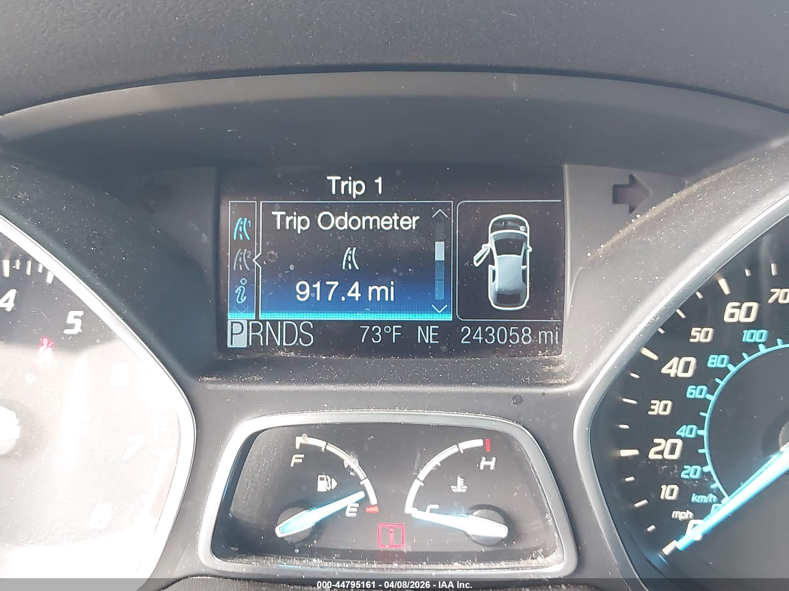 FORD ESCAPE image 7