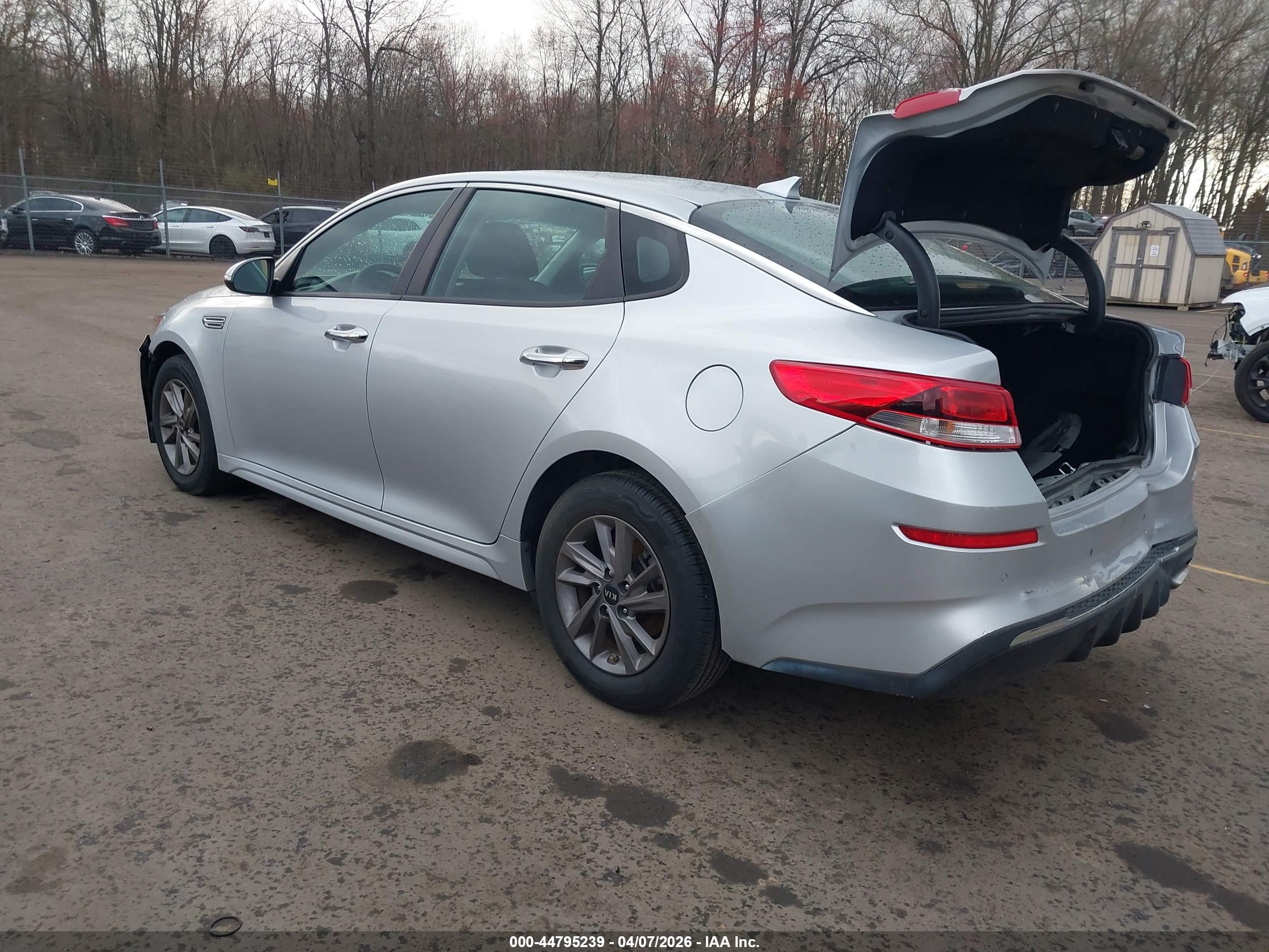 KIA OPTIMA image 3