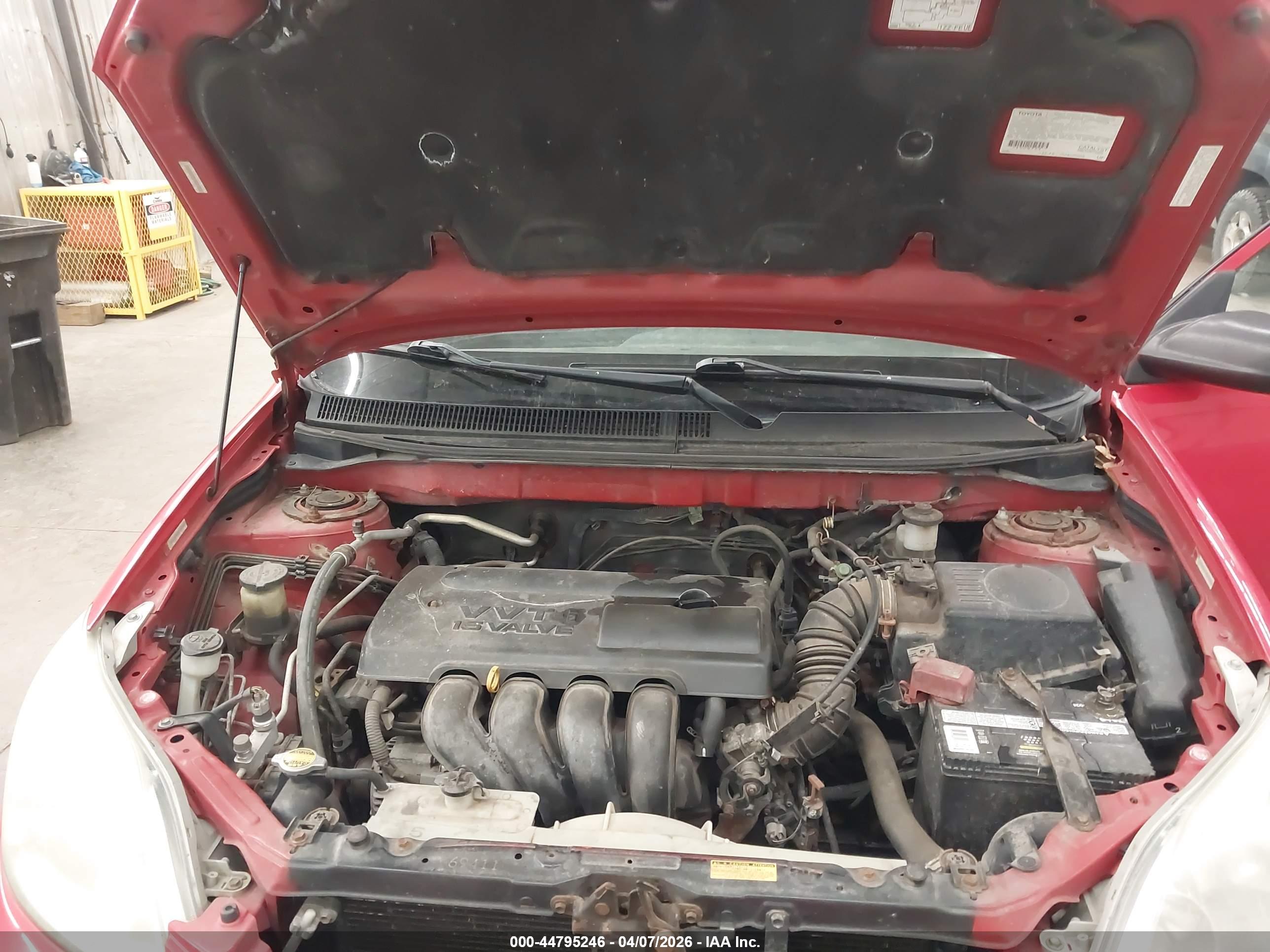 TOYOTA MATRIX image 10