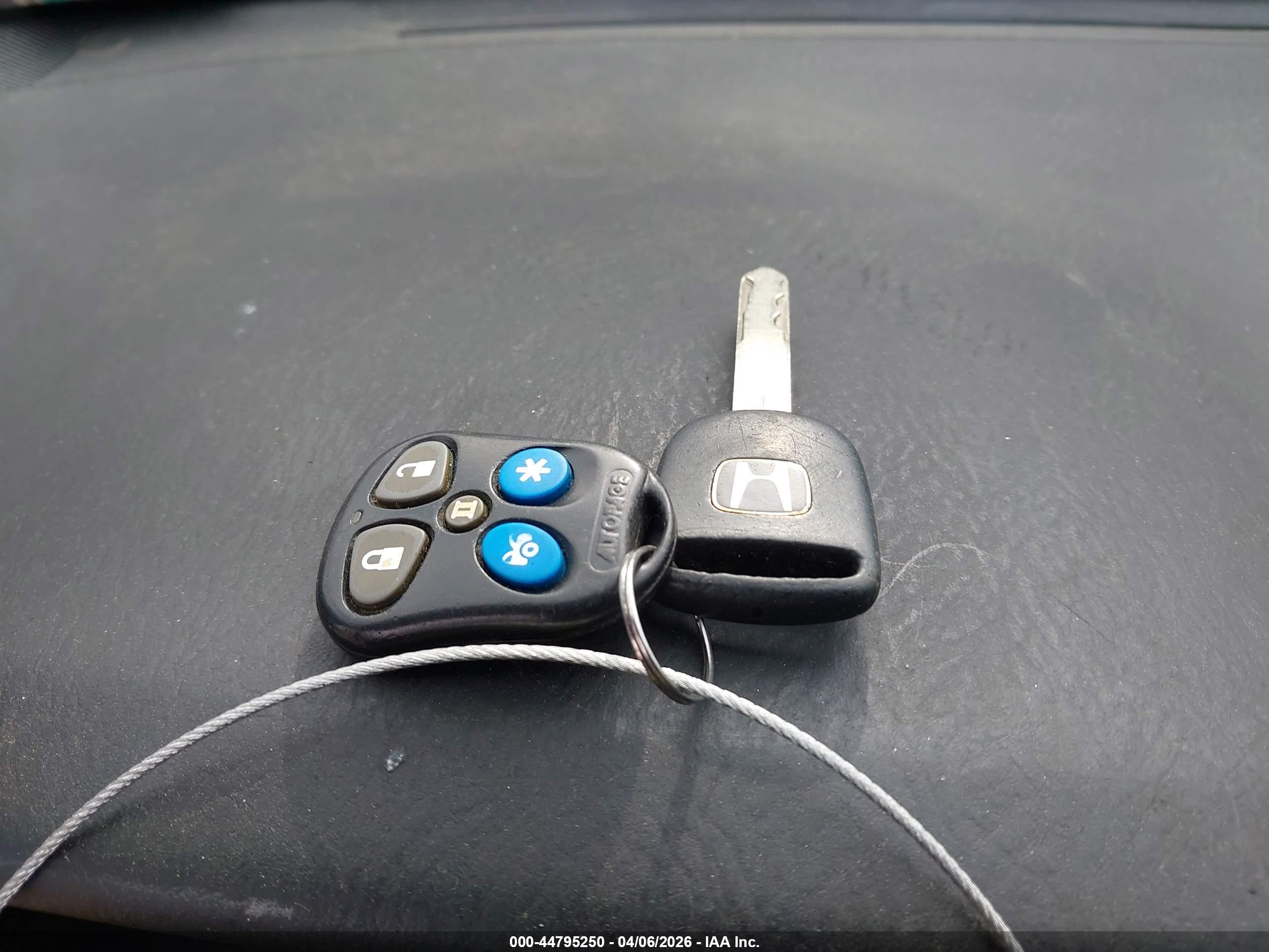 HONDA CR-V image 11