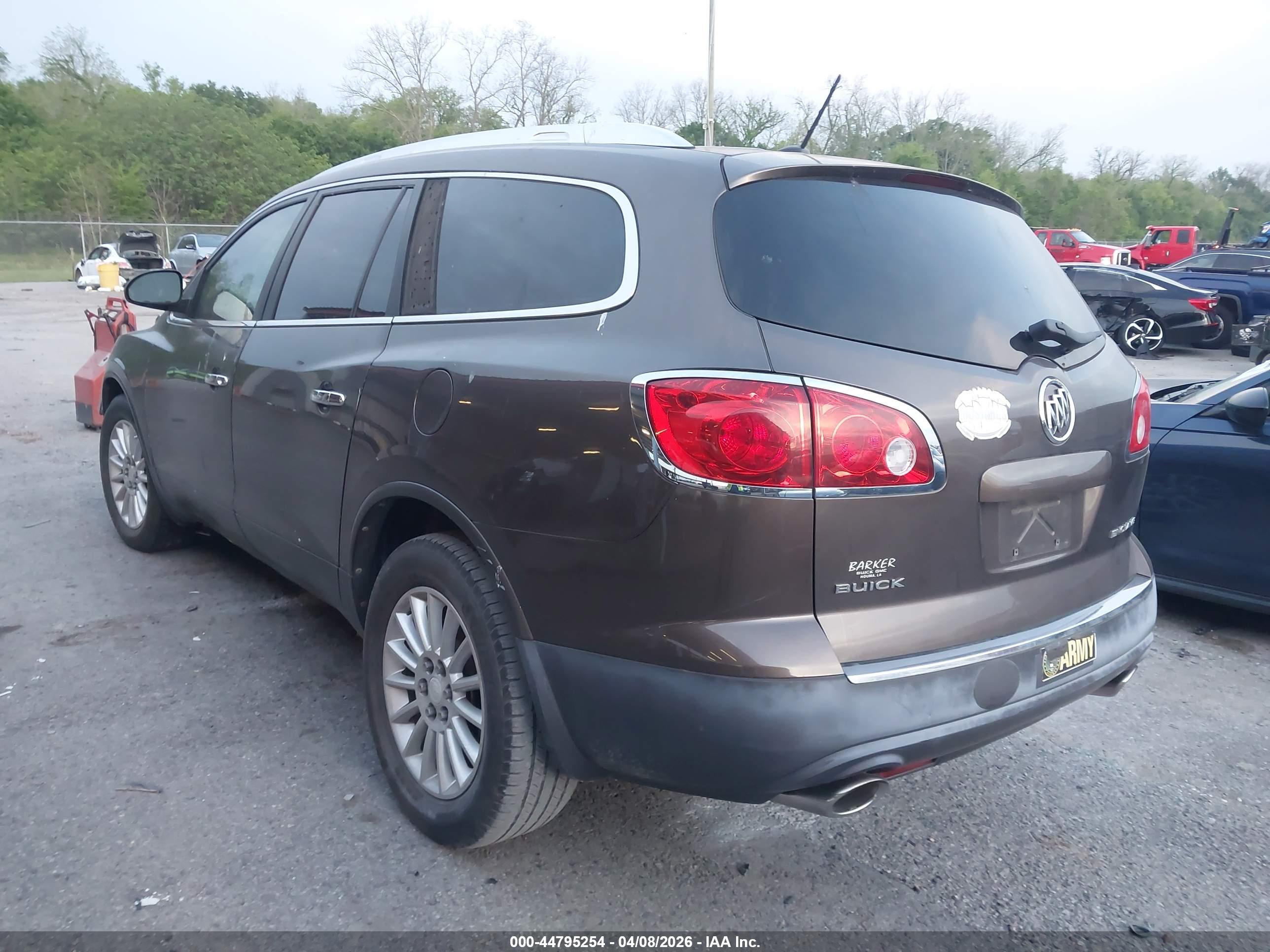 BUICK ENCLAVE image 3