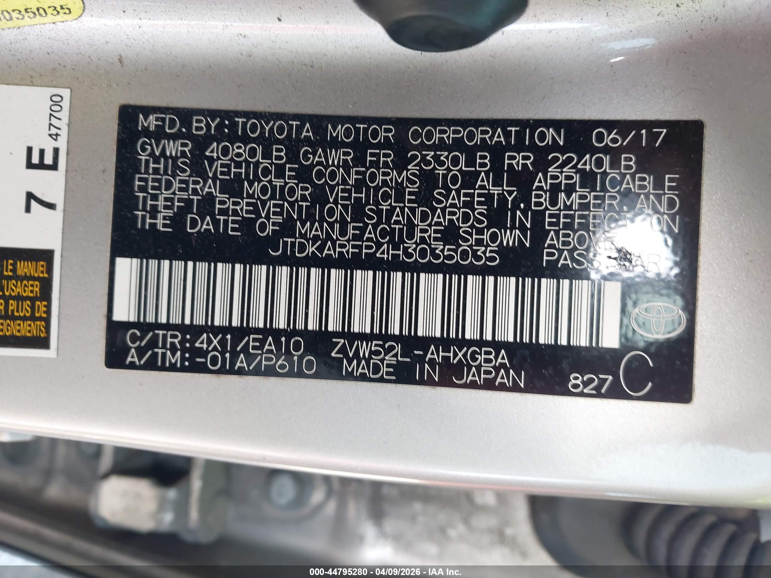 TOYOTA PRIUS image 9