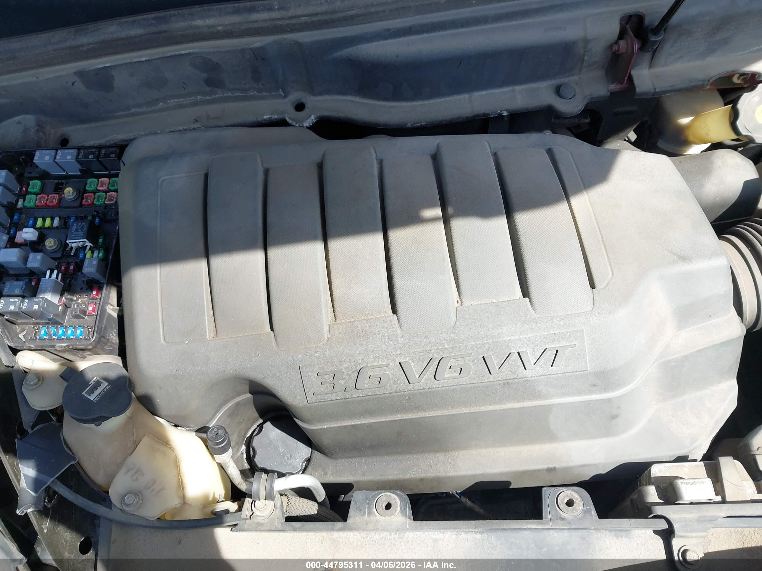 GMC ACADIA image 10
